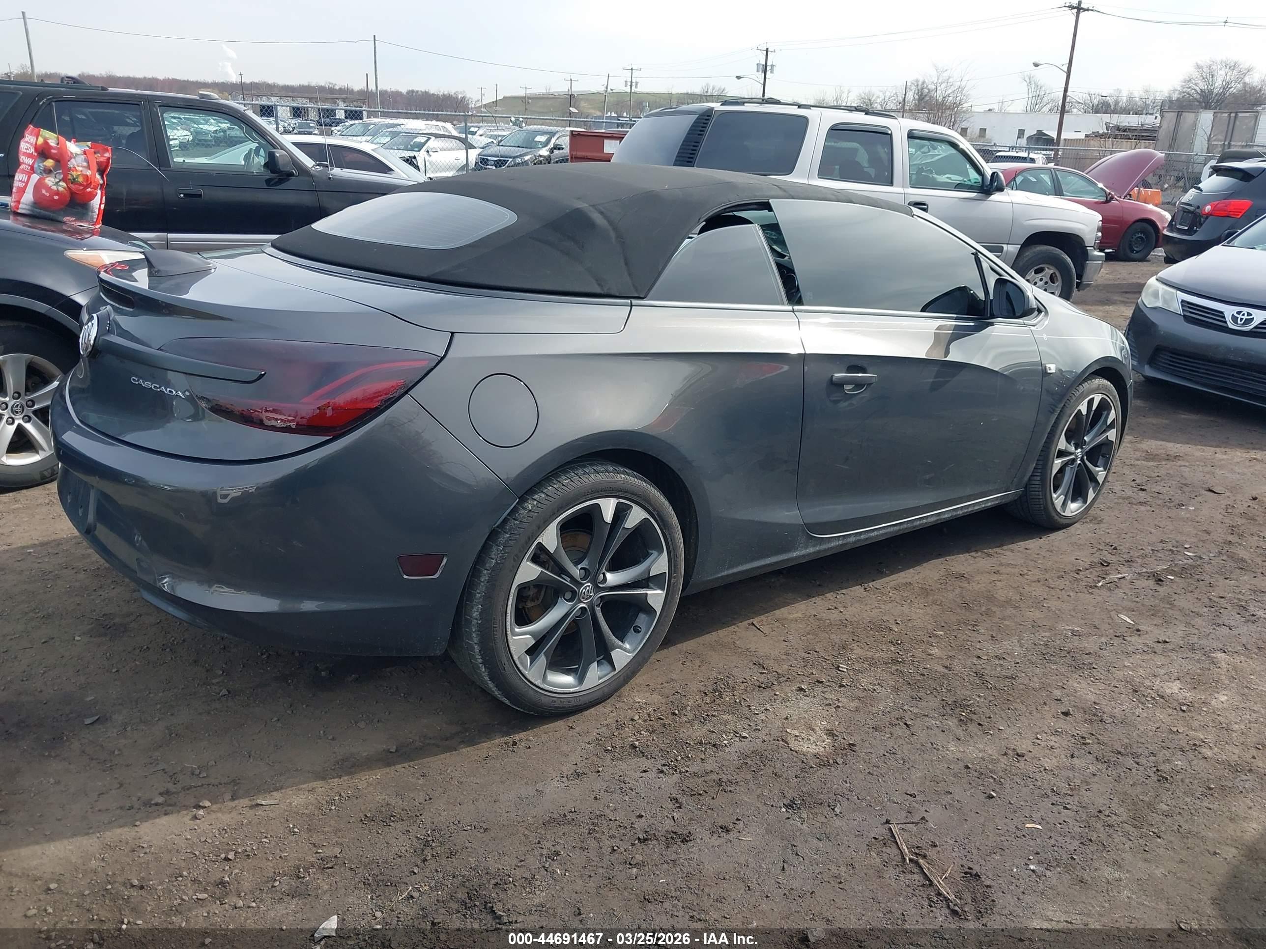 BUICK CASCADA image 4
