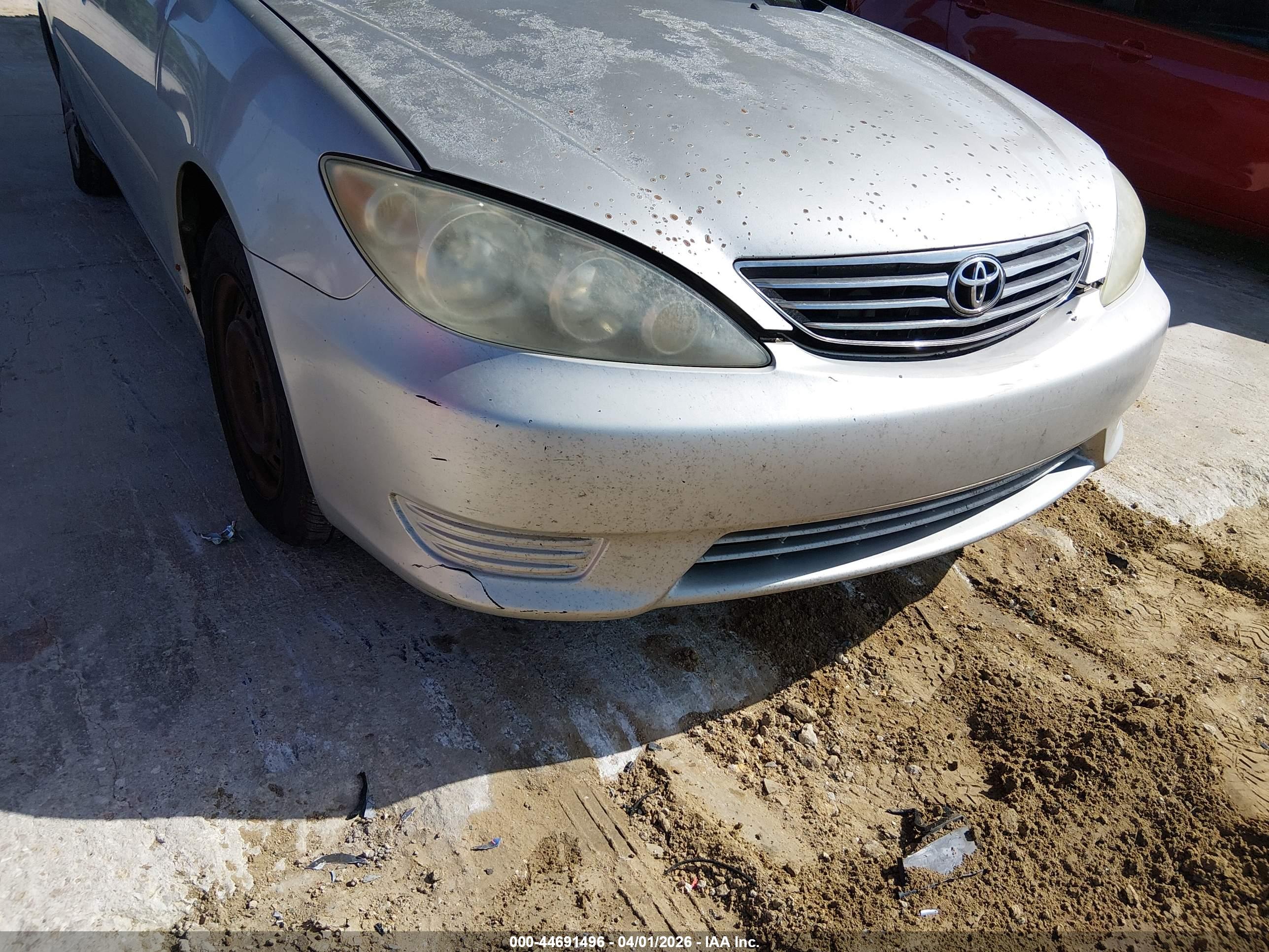 TOYOTA CAMRY image 6