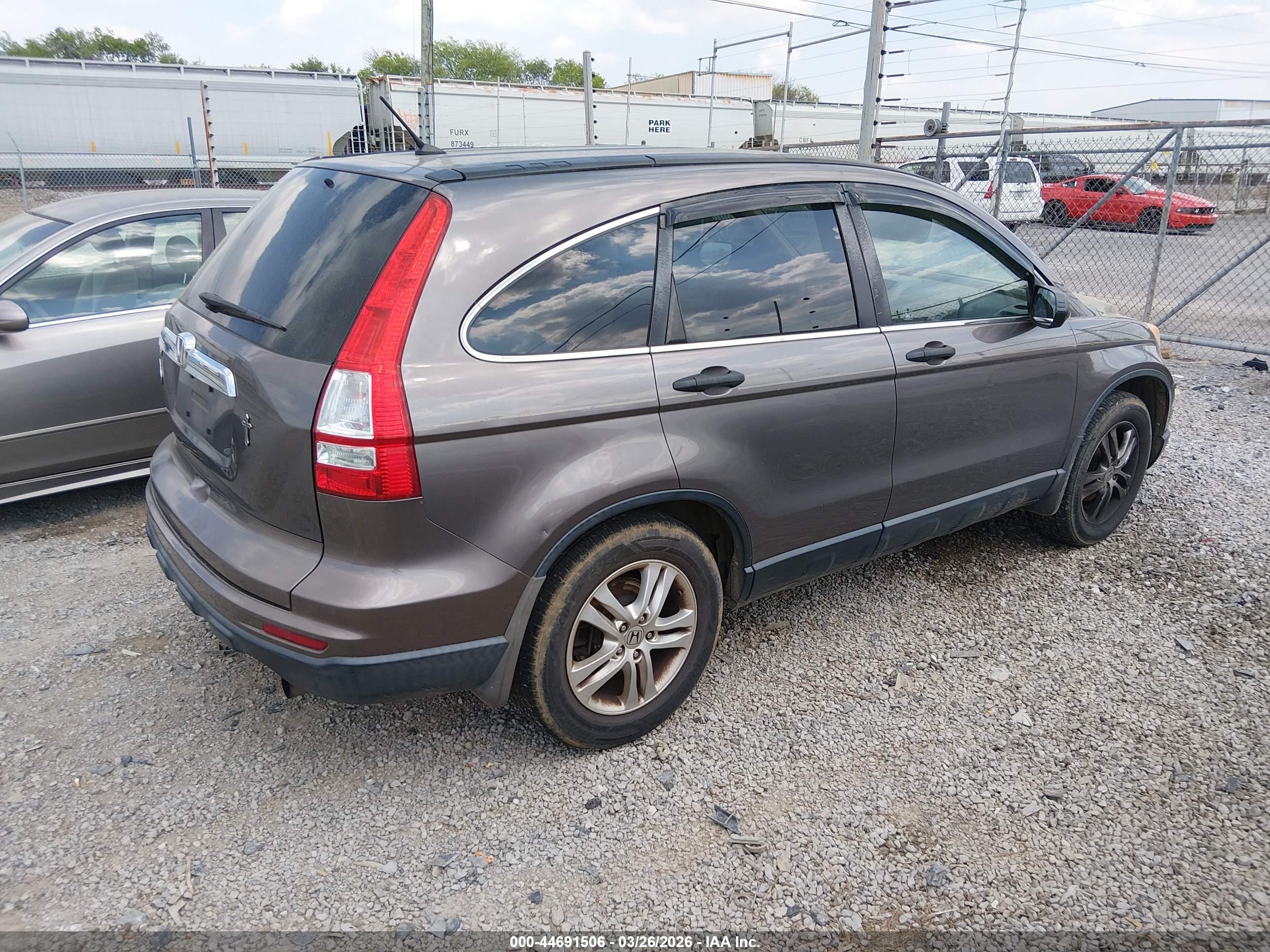 HONDA CR-V image 4