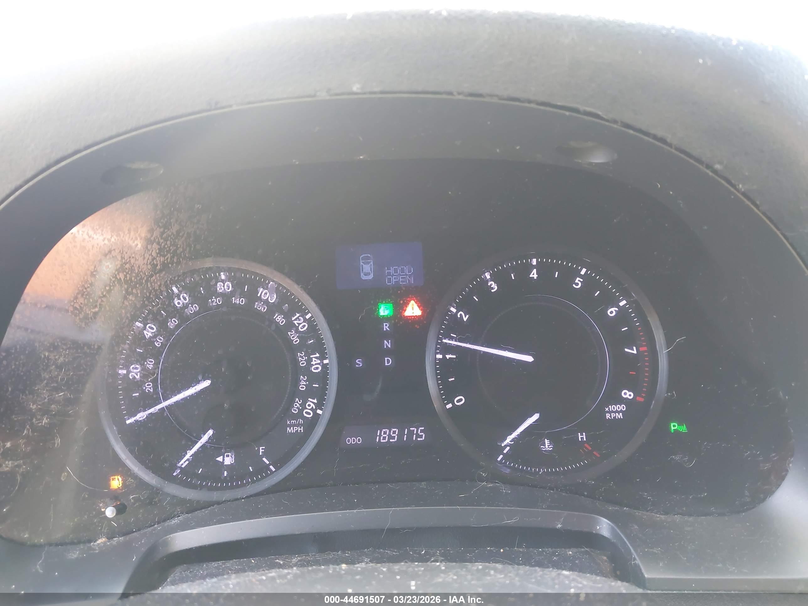 LEXUS IS image 7