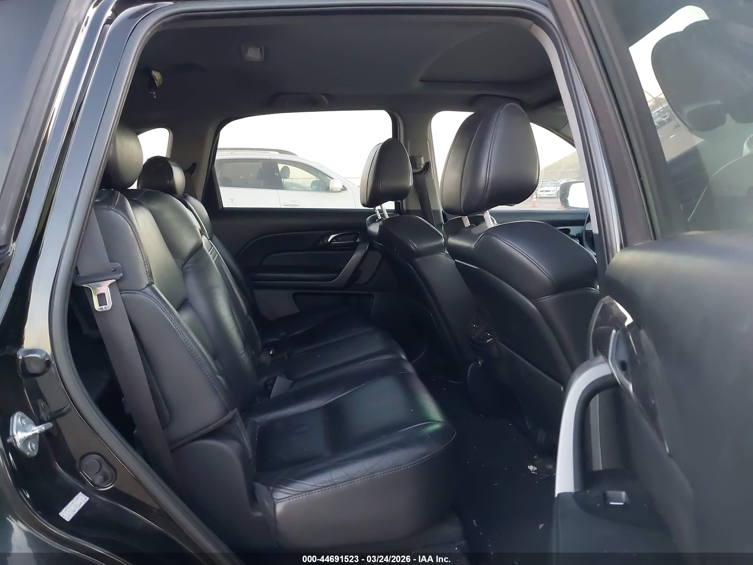 ACURA MDX image 8