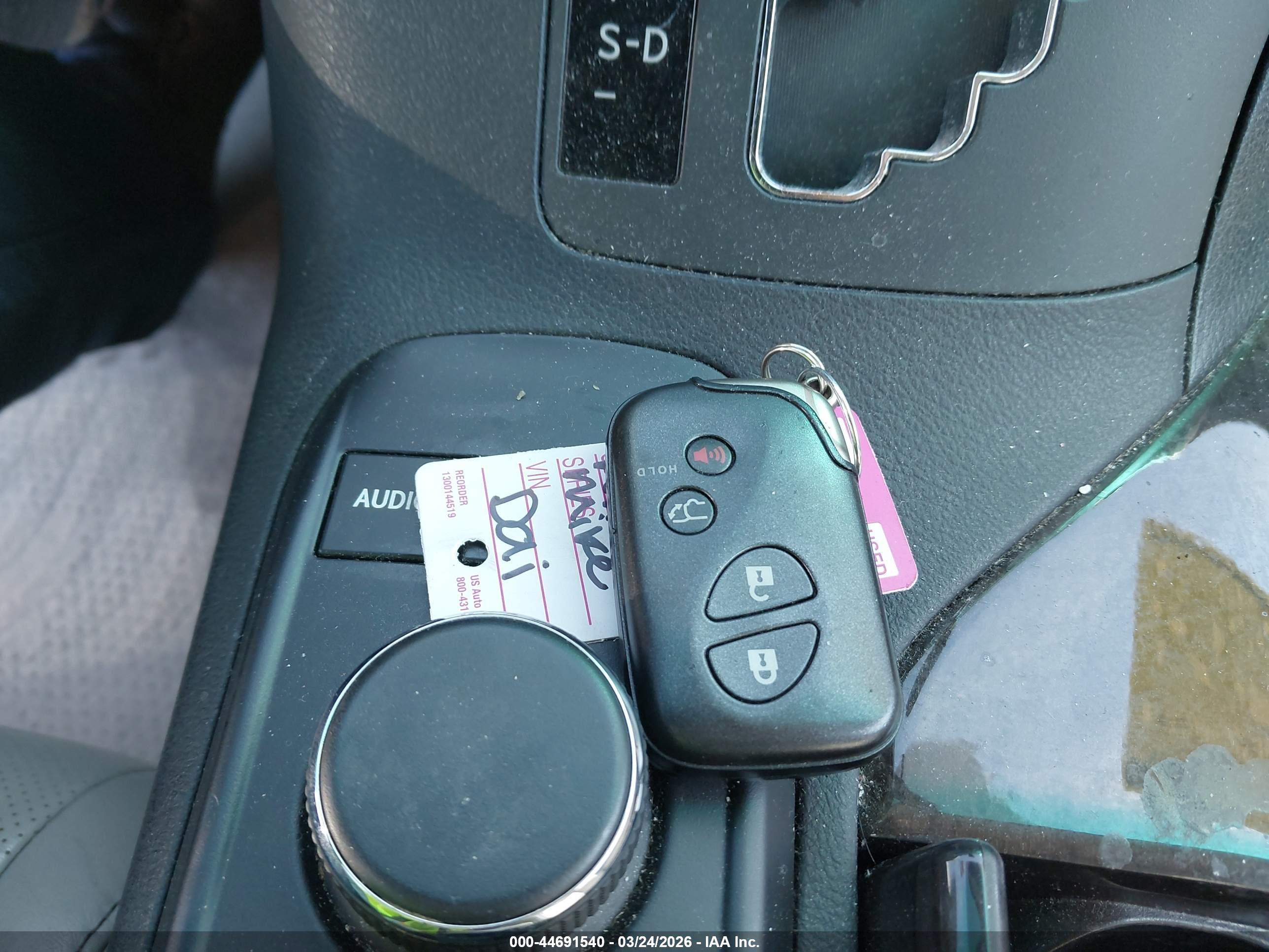 LEXUS RX image 11