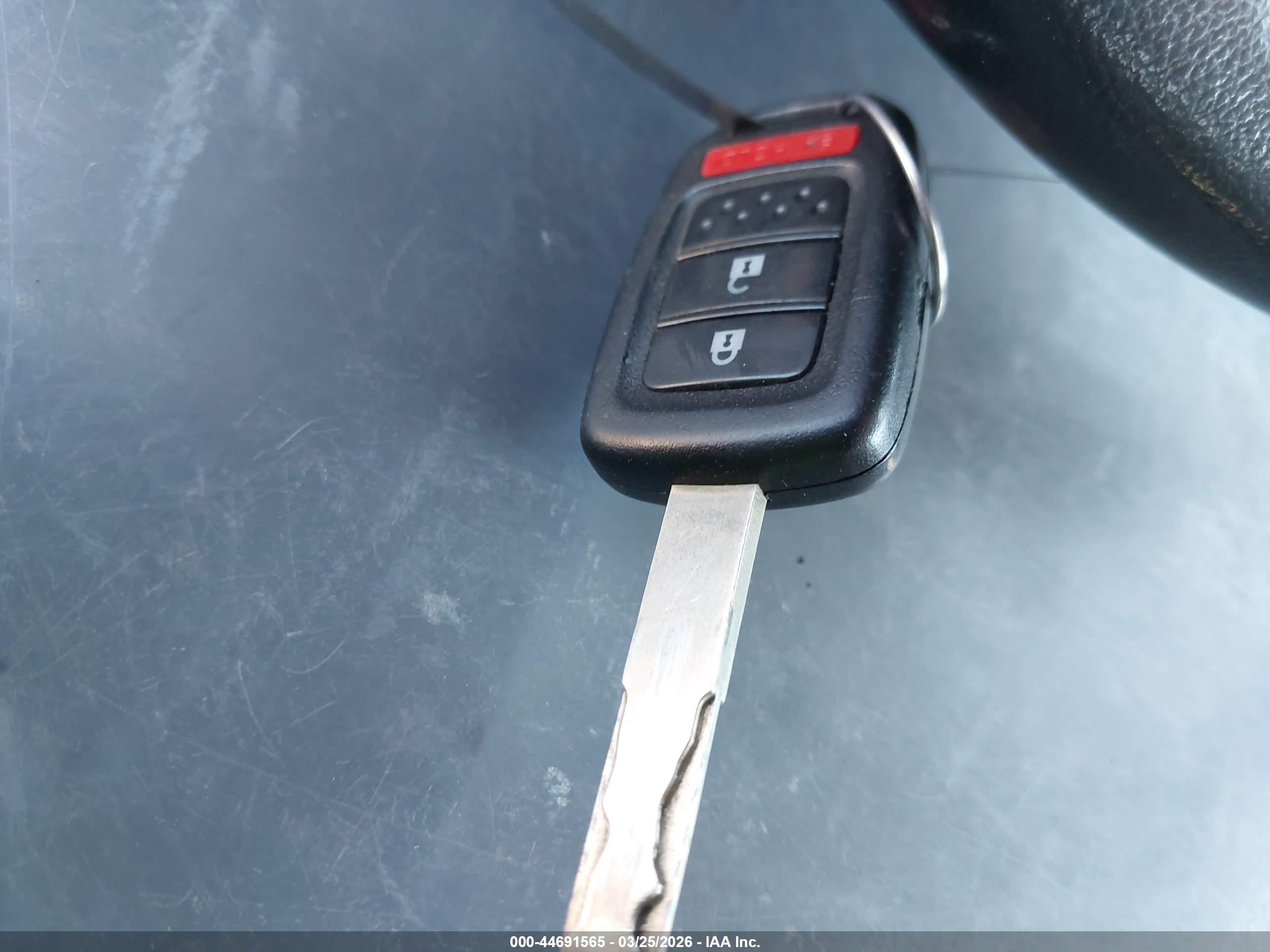 HONDA CR-V image 11
