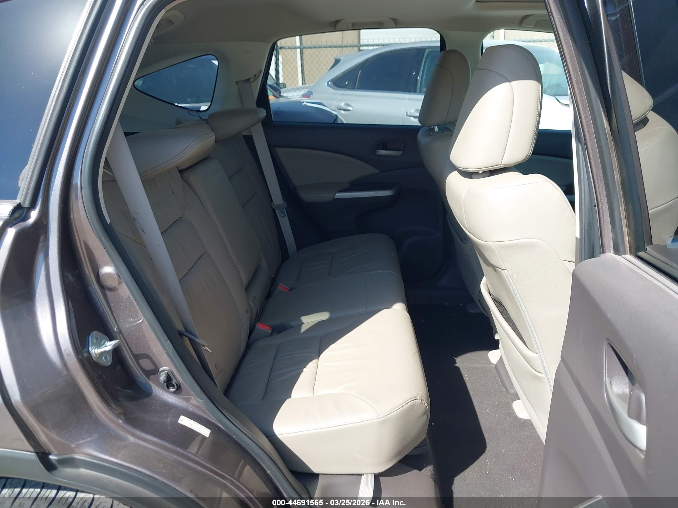 HONDA CR-V image 8