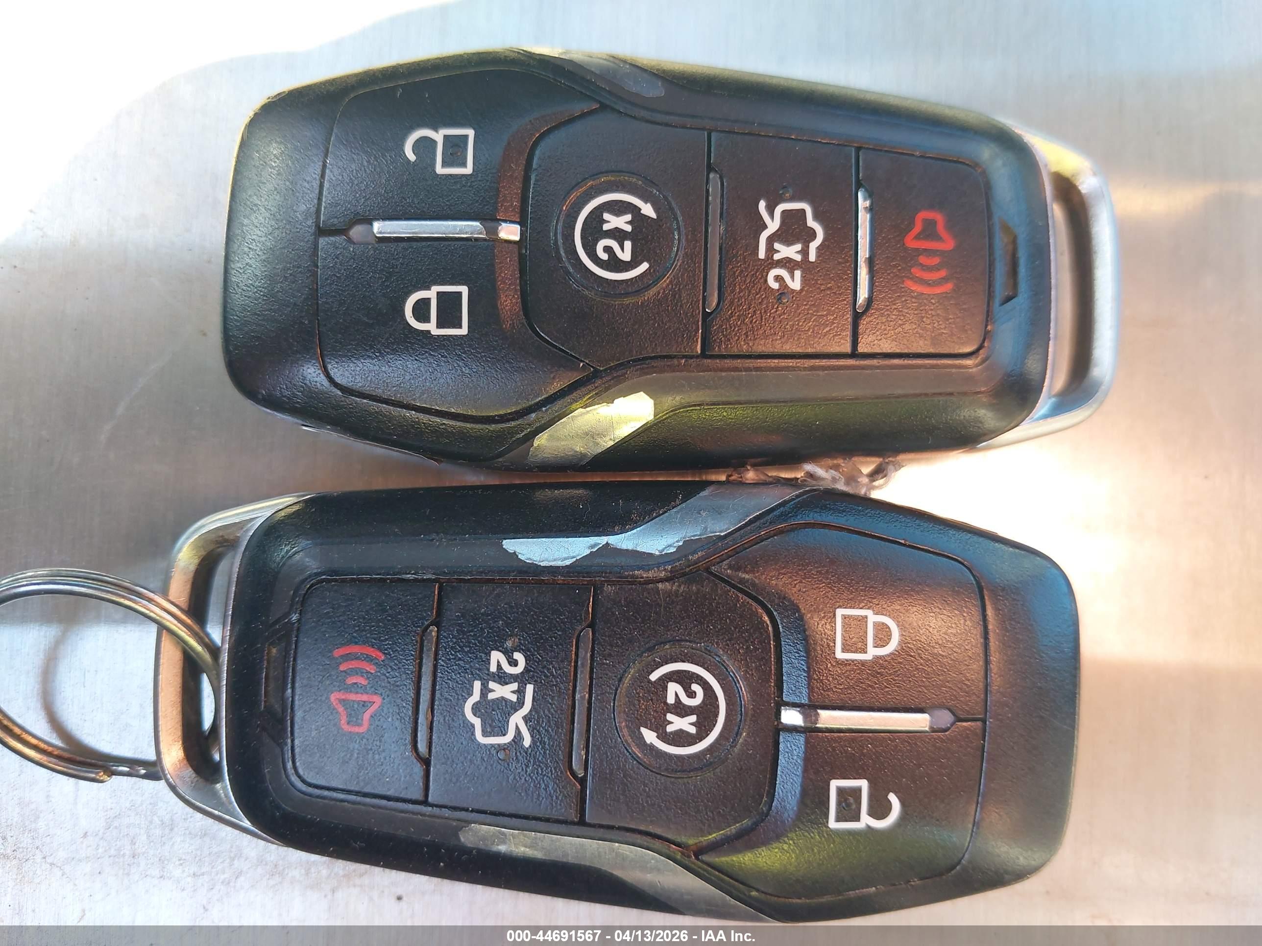 FORD EXPLORER image 11