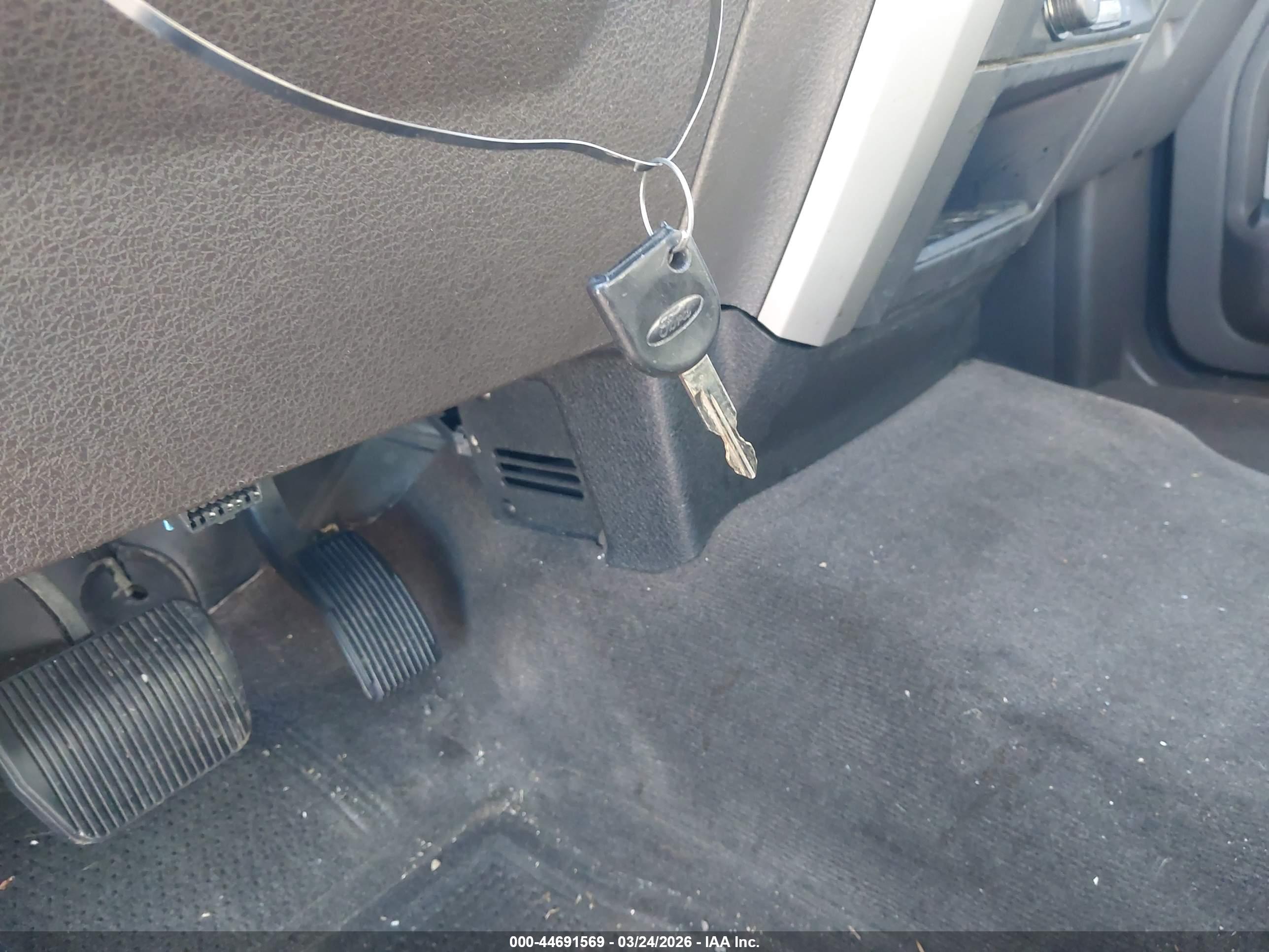 FORD F-150 image 11