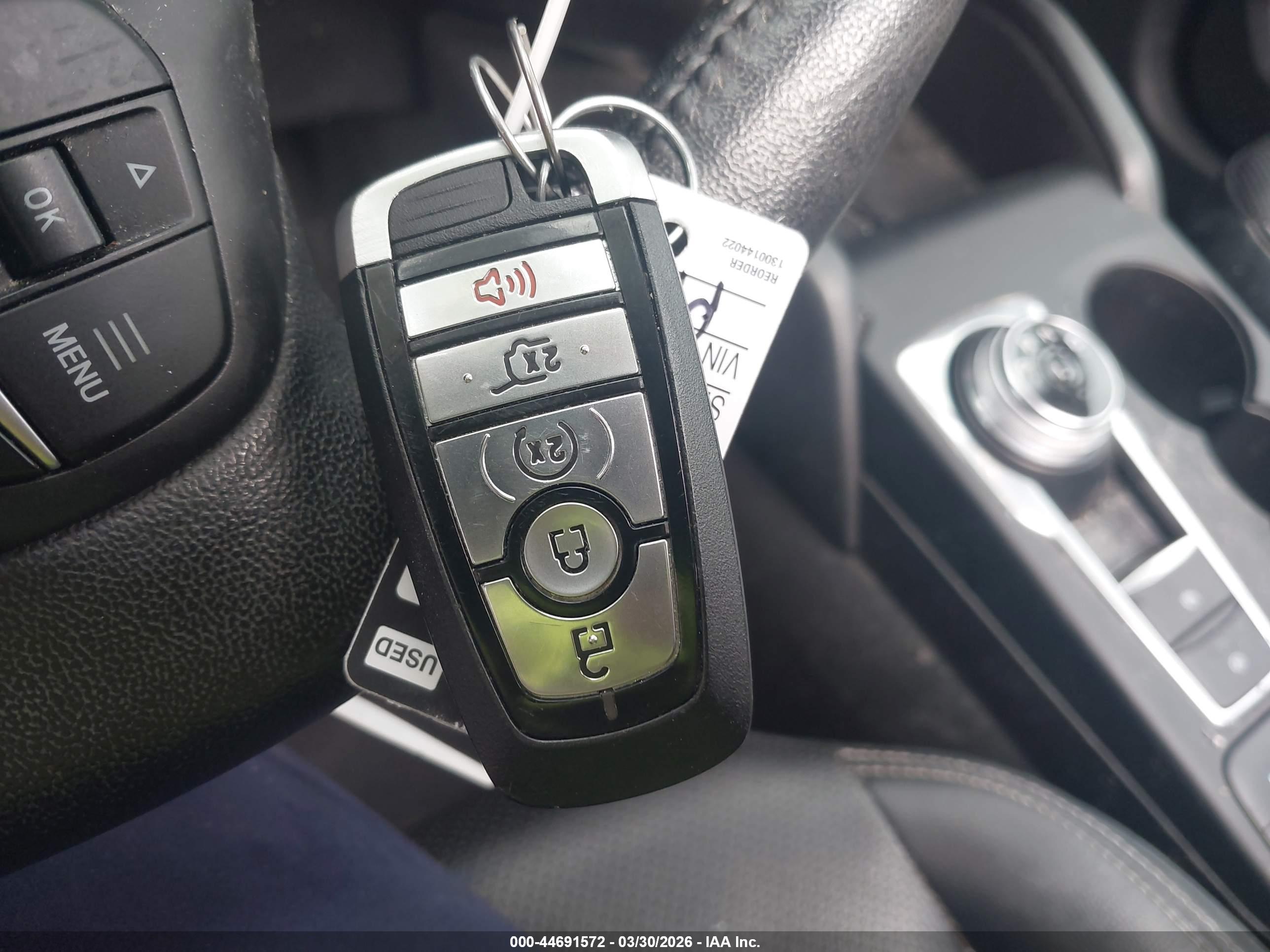 FORD ESCAPE image 11