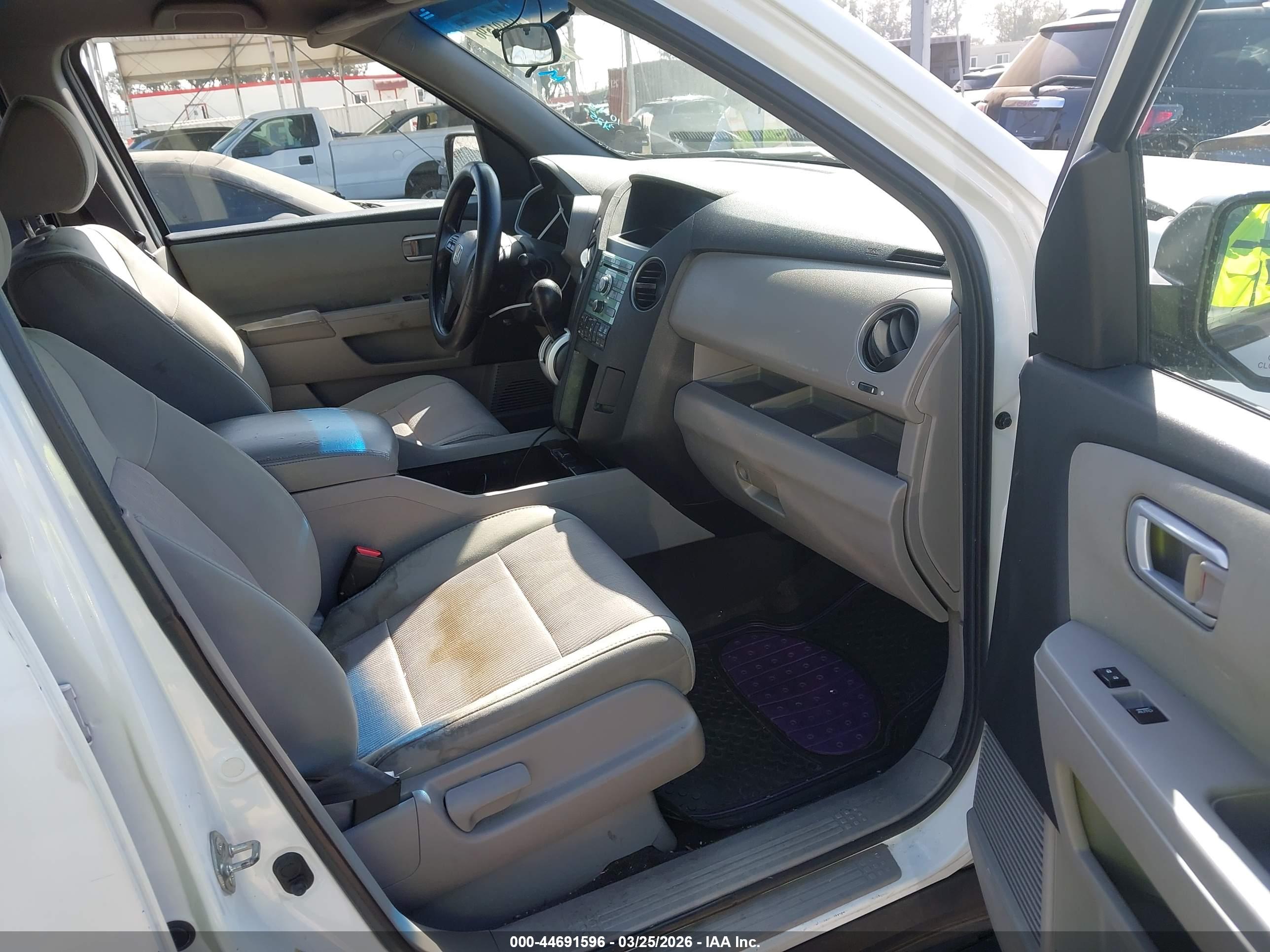 HONDA PILOT image 5
