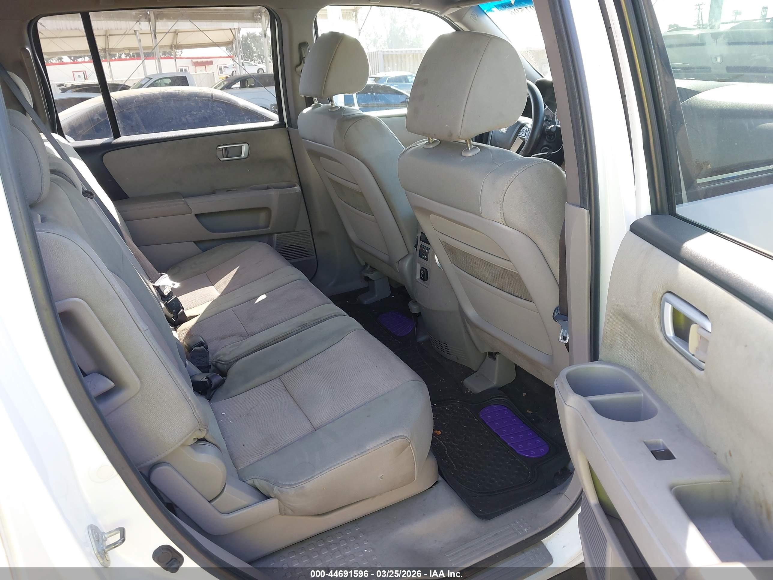 HONDA PILOT image 8