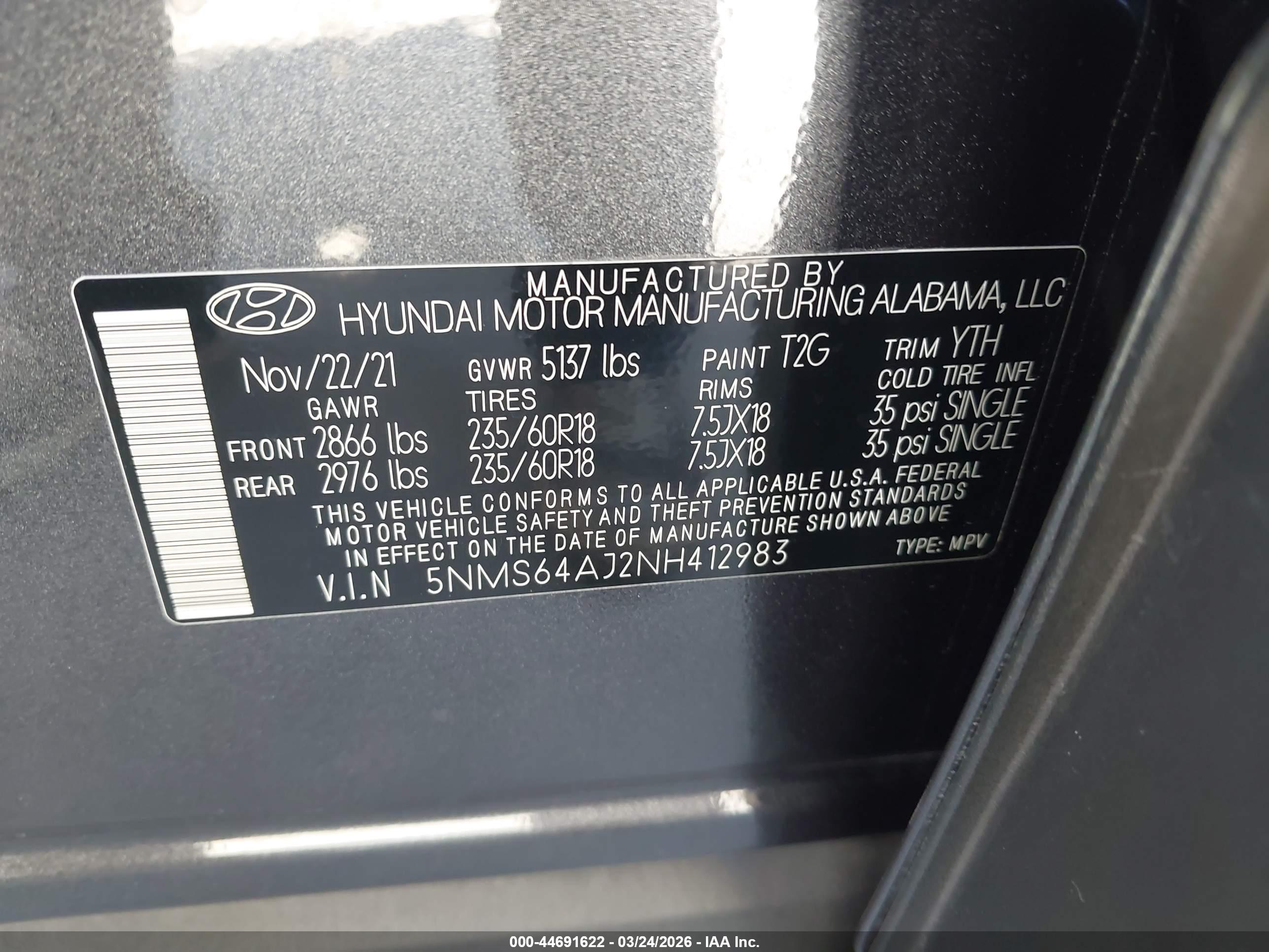 HYUNDAI SANTA image 9