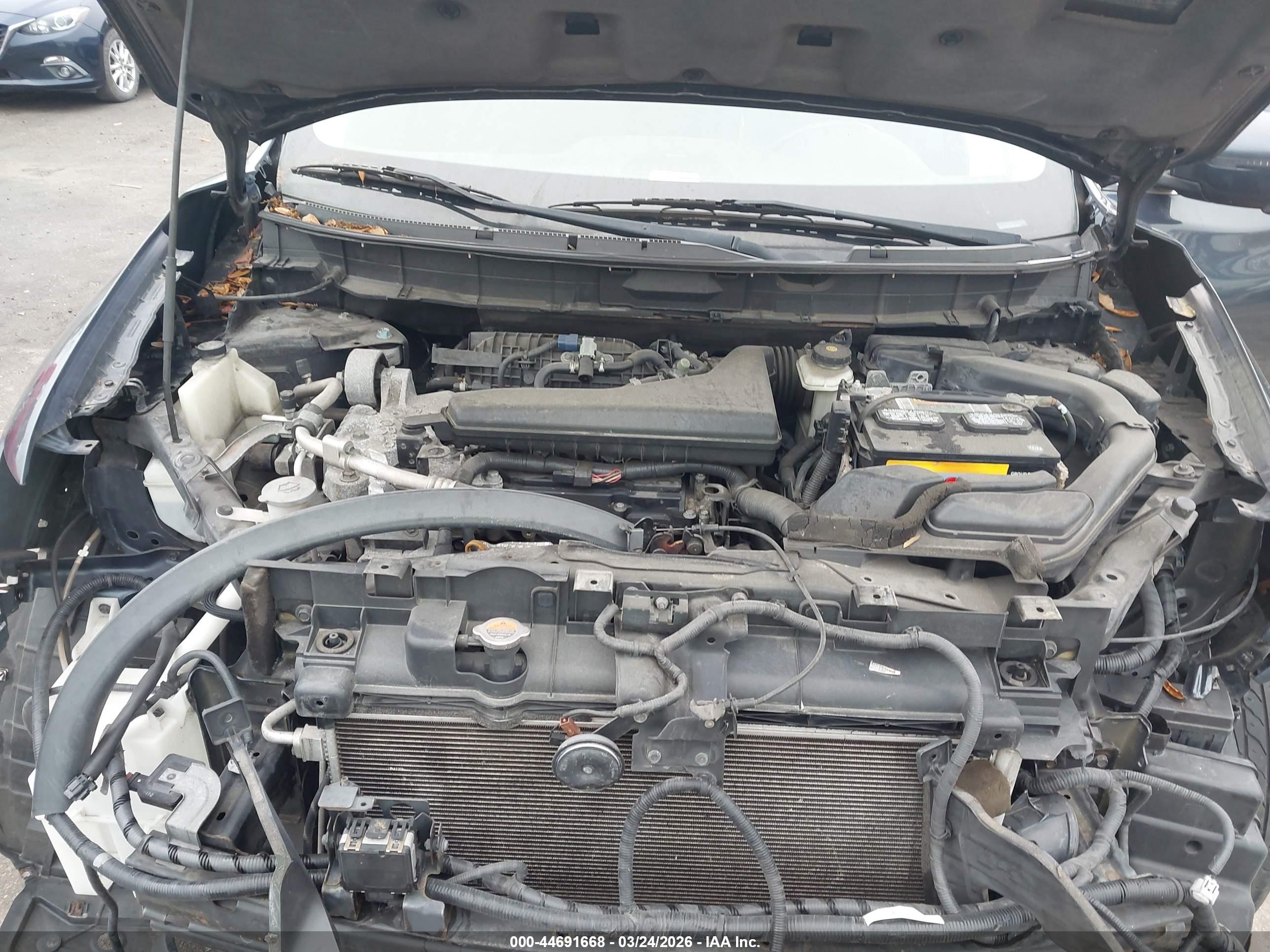 NISSAN ROGUE image 10