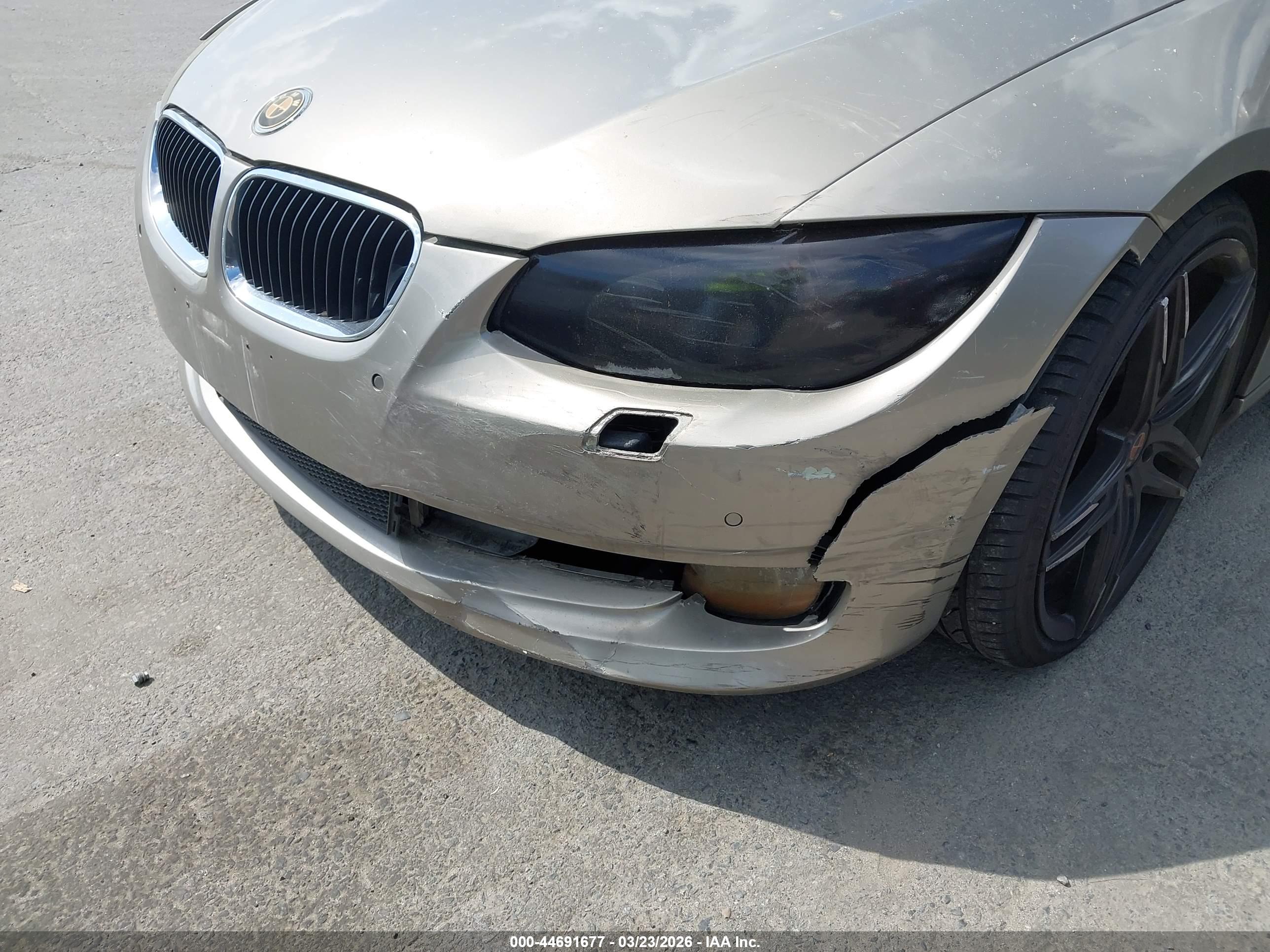 BMW 328I image 6