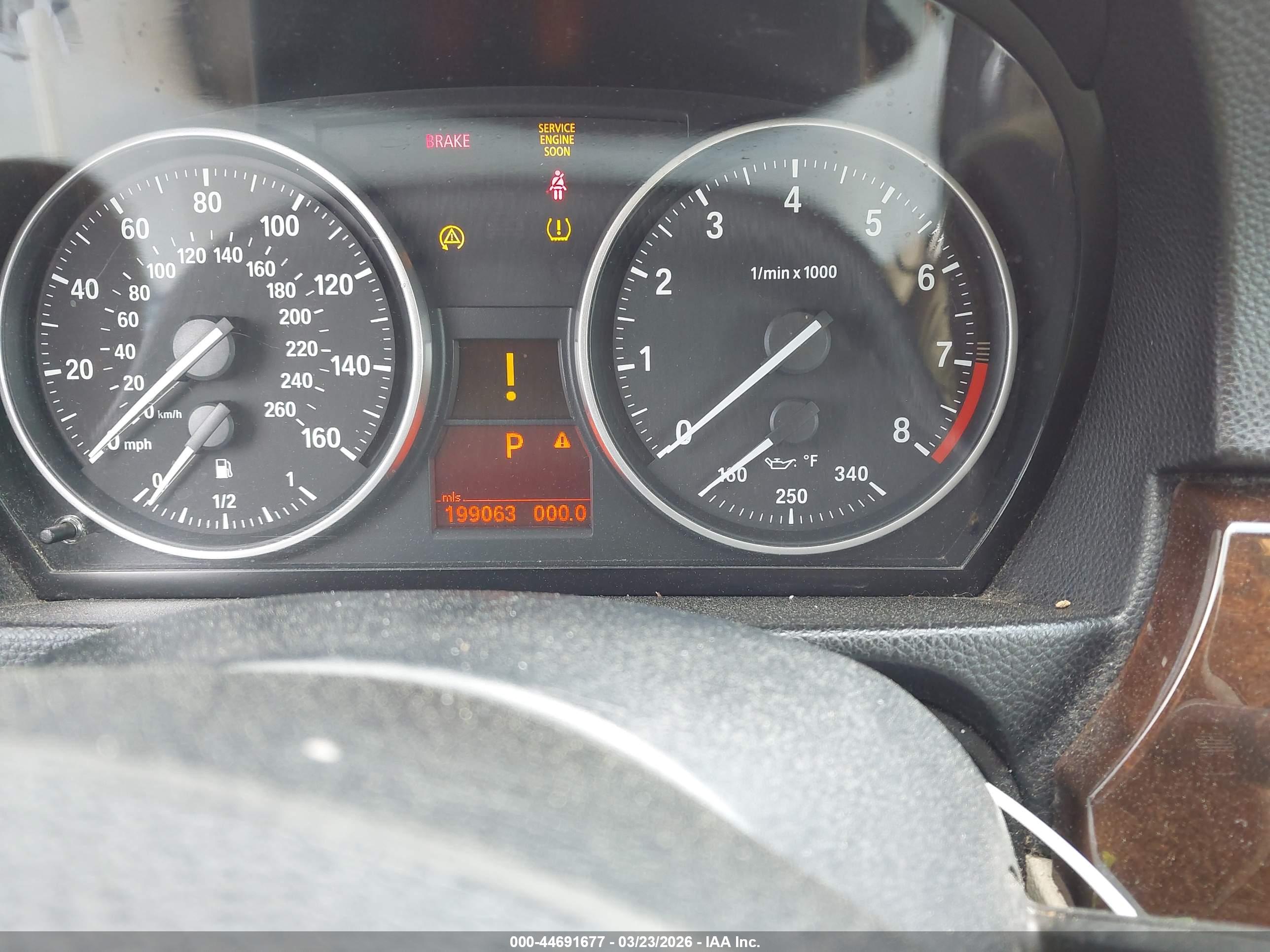 BMW 328I image 7