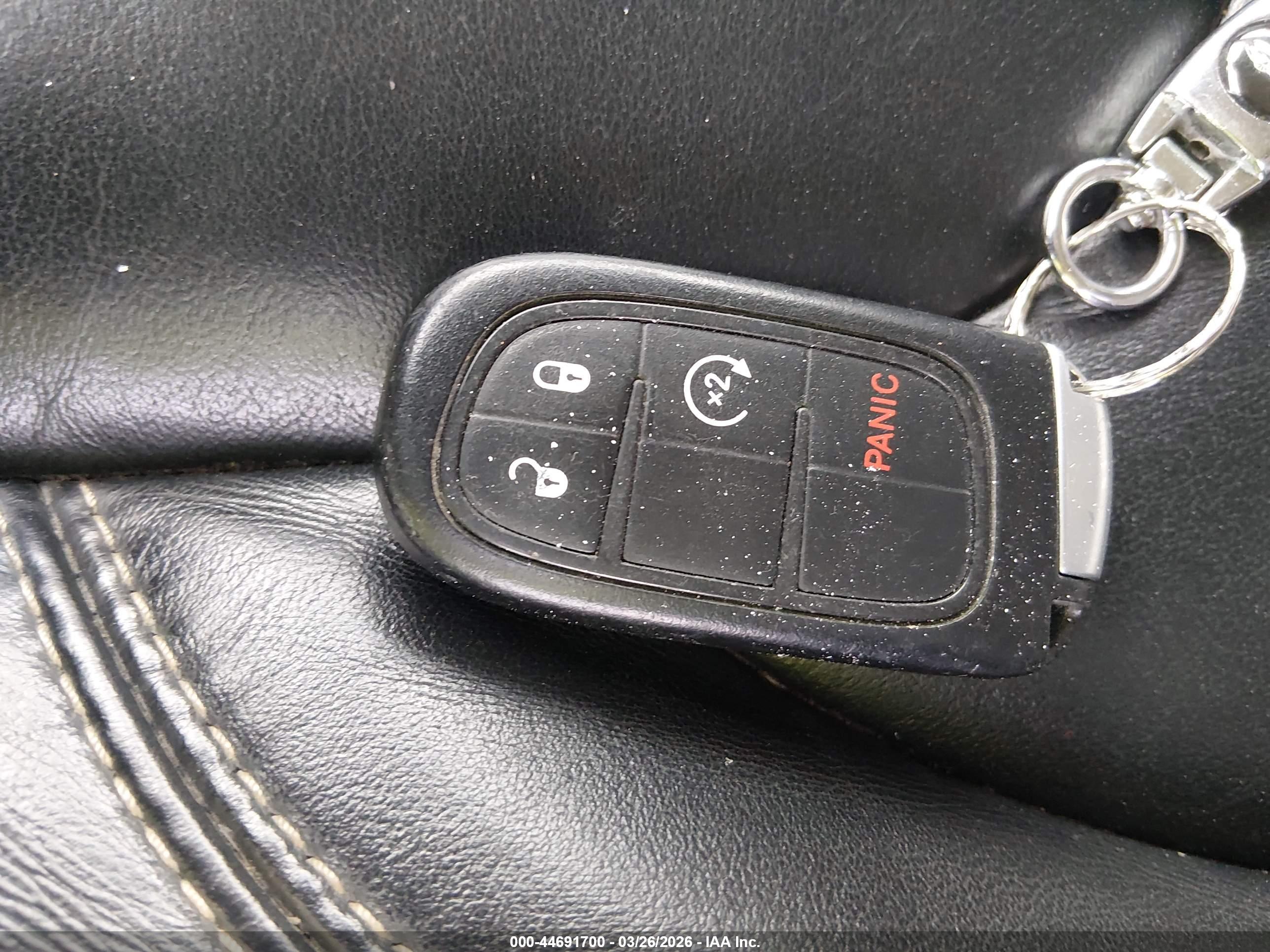 JEEP CHEROKEE image 11