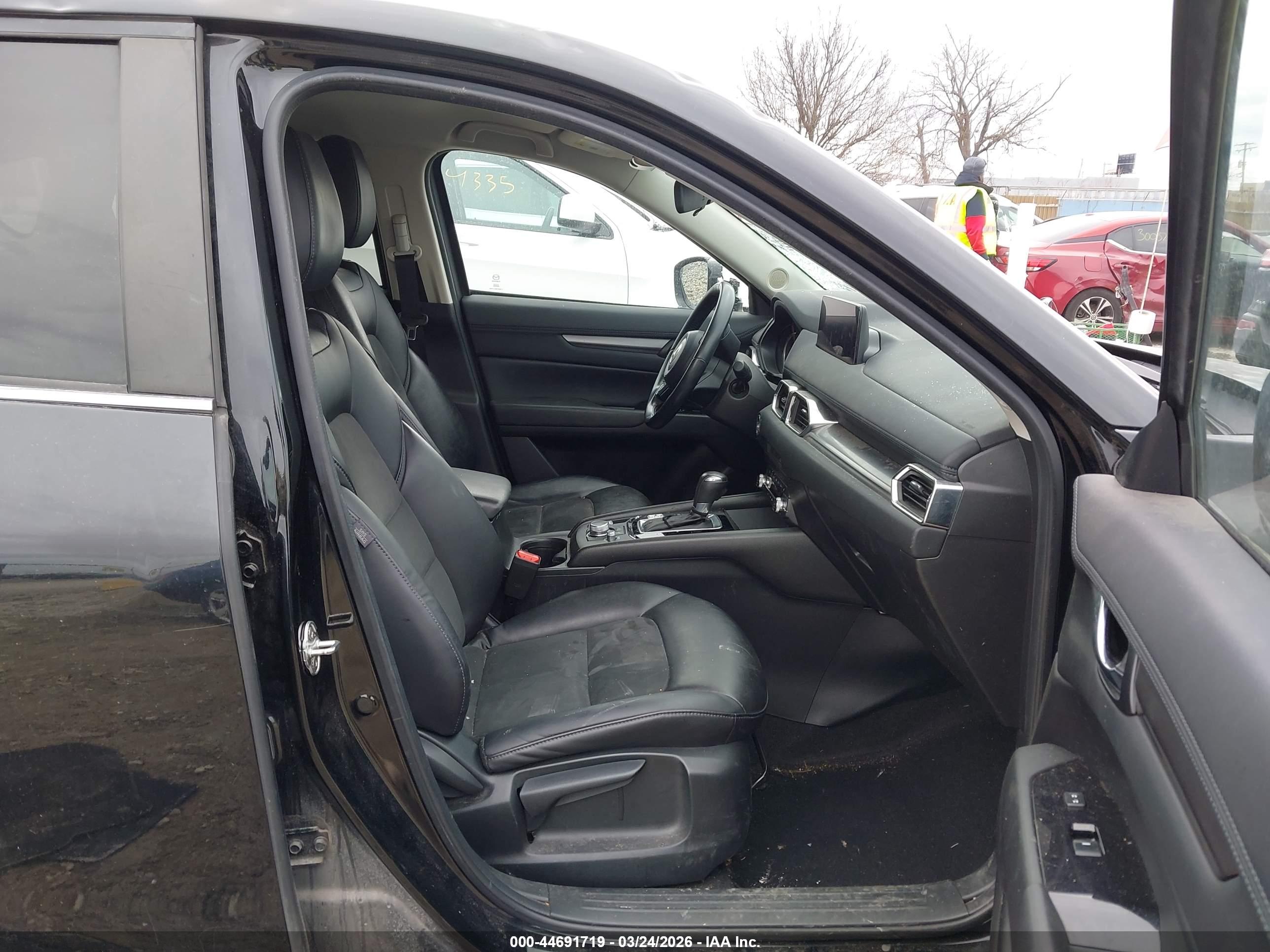 MAZDA CX-5 image 5