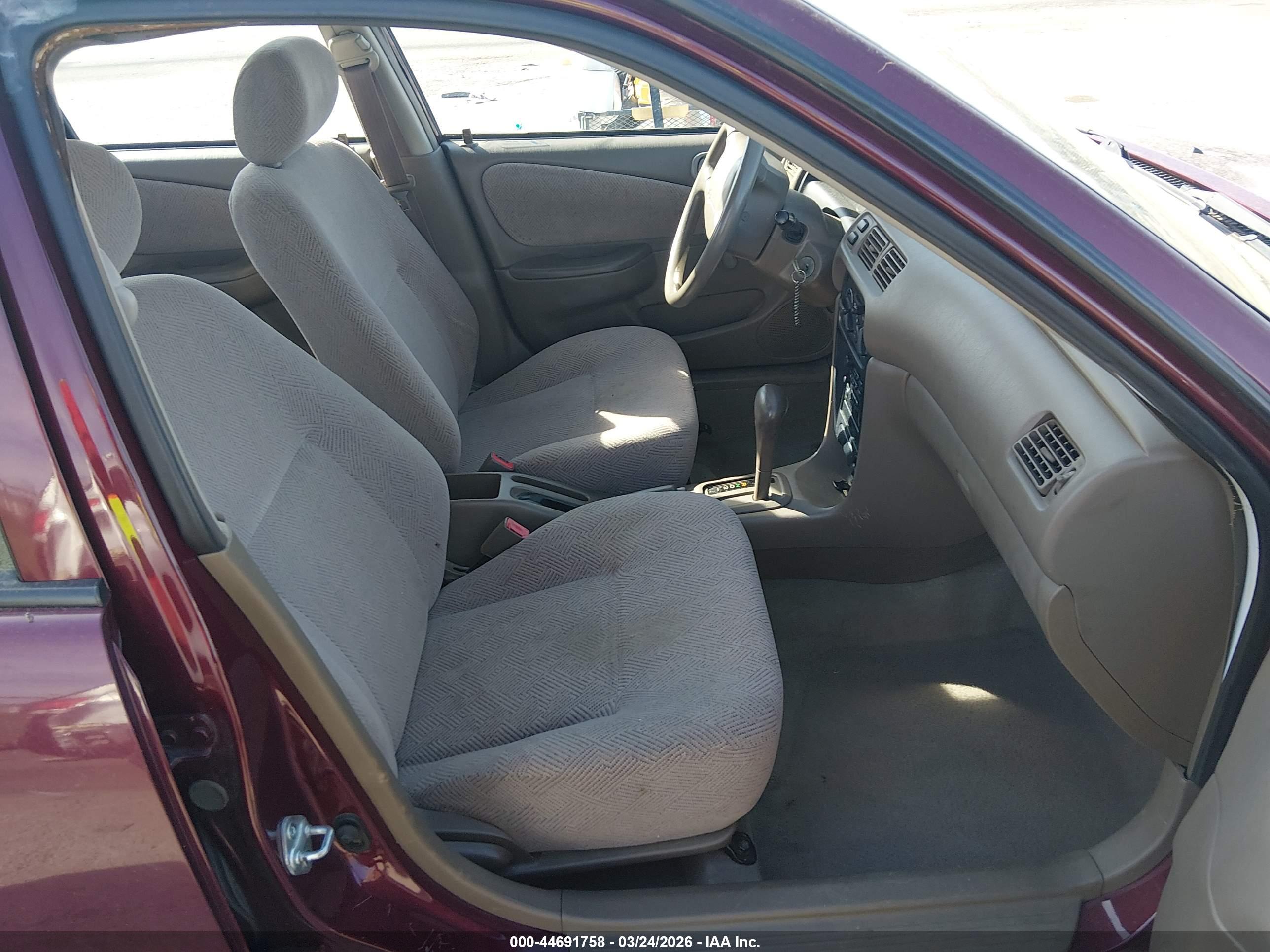 CHEVROLET PRIZM image 5