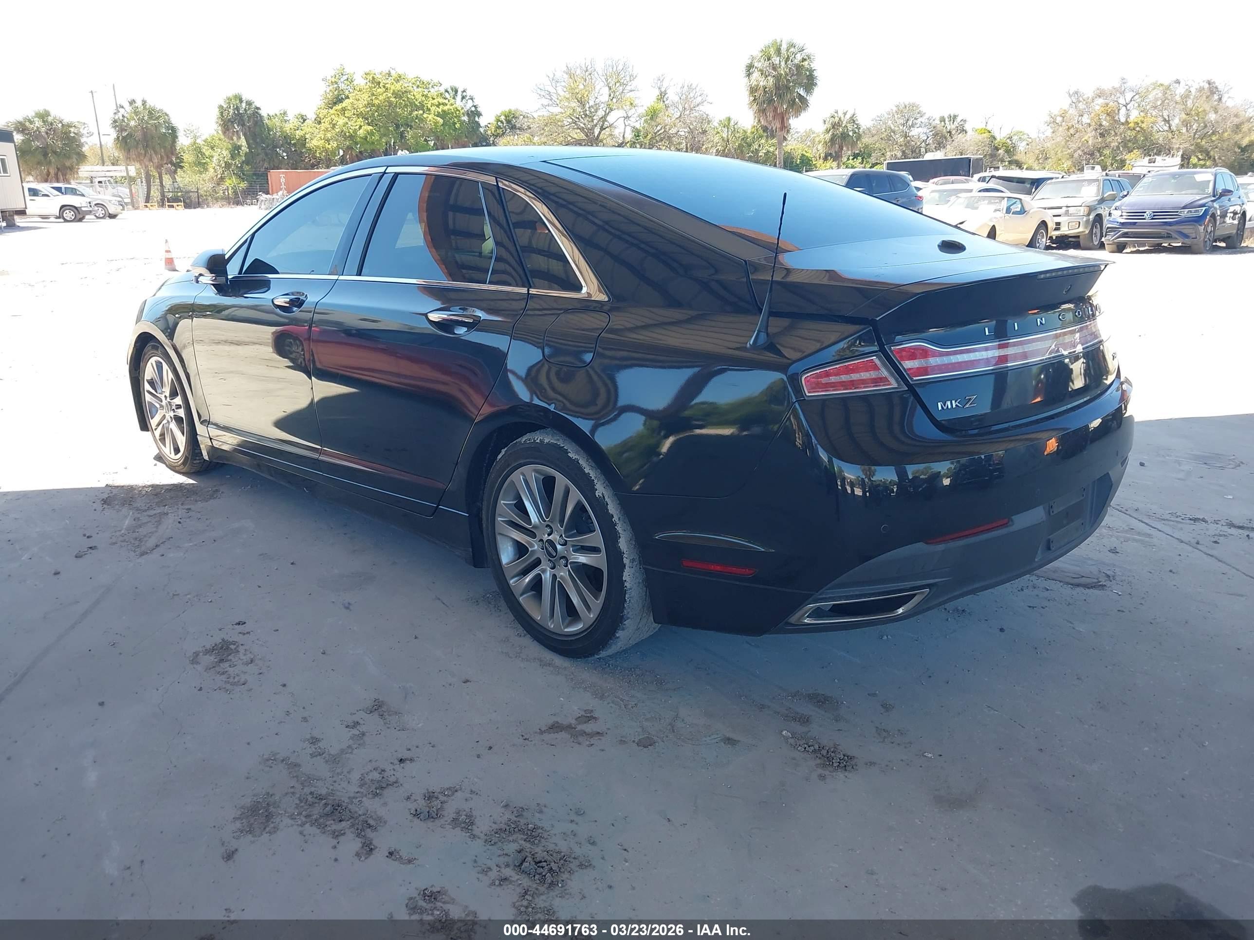 LINCOLN MKZ image 3