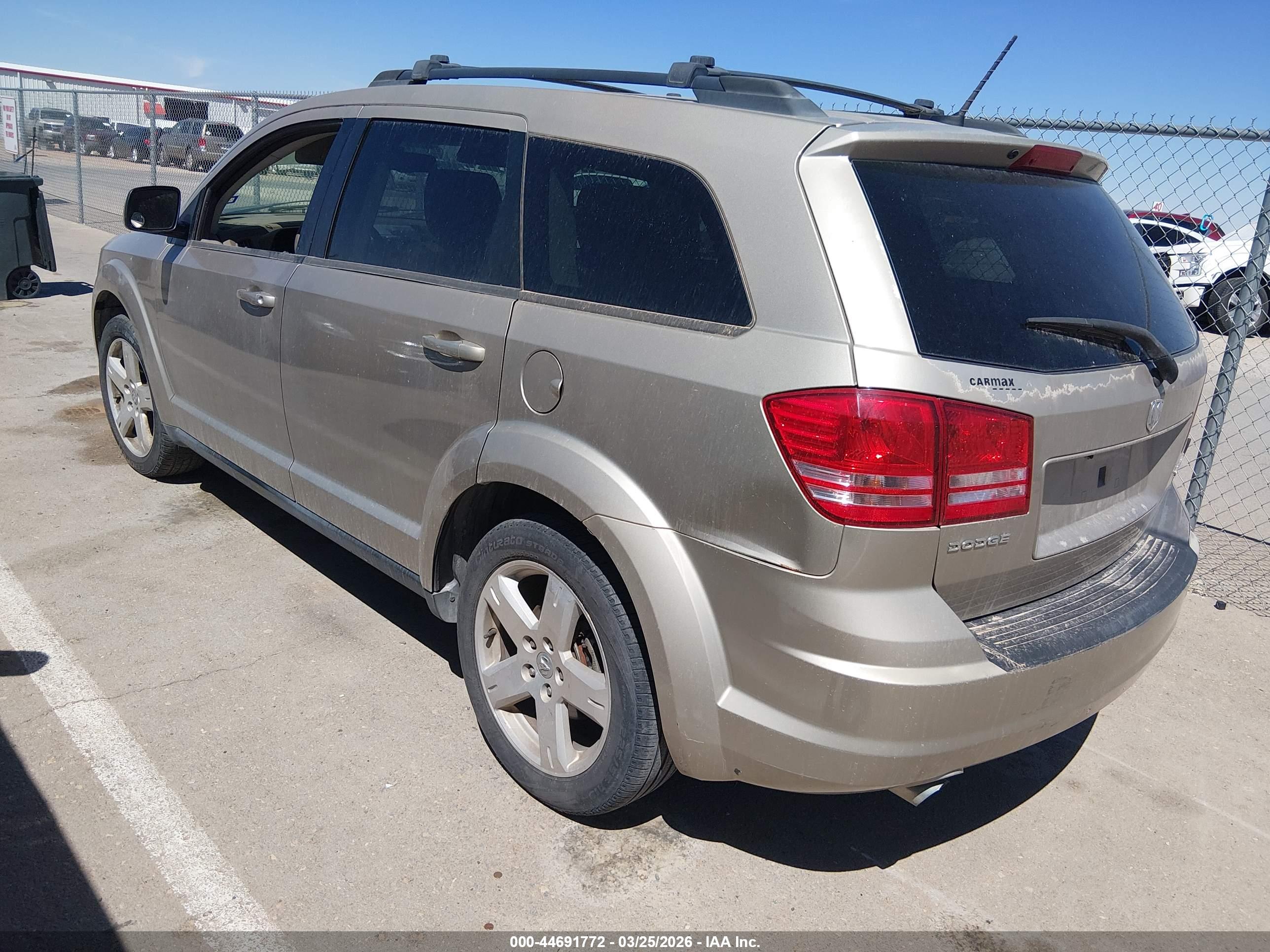 DODGE JOURNEY image 3