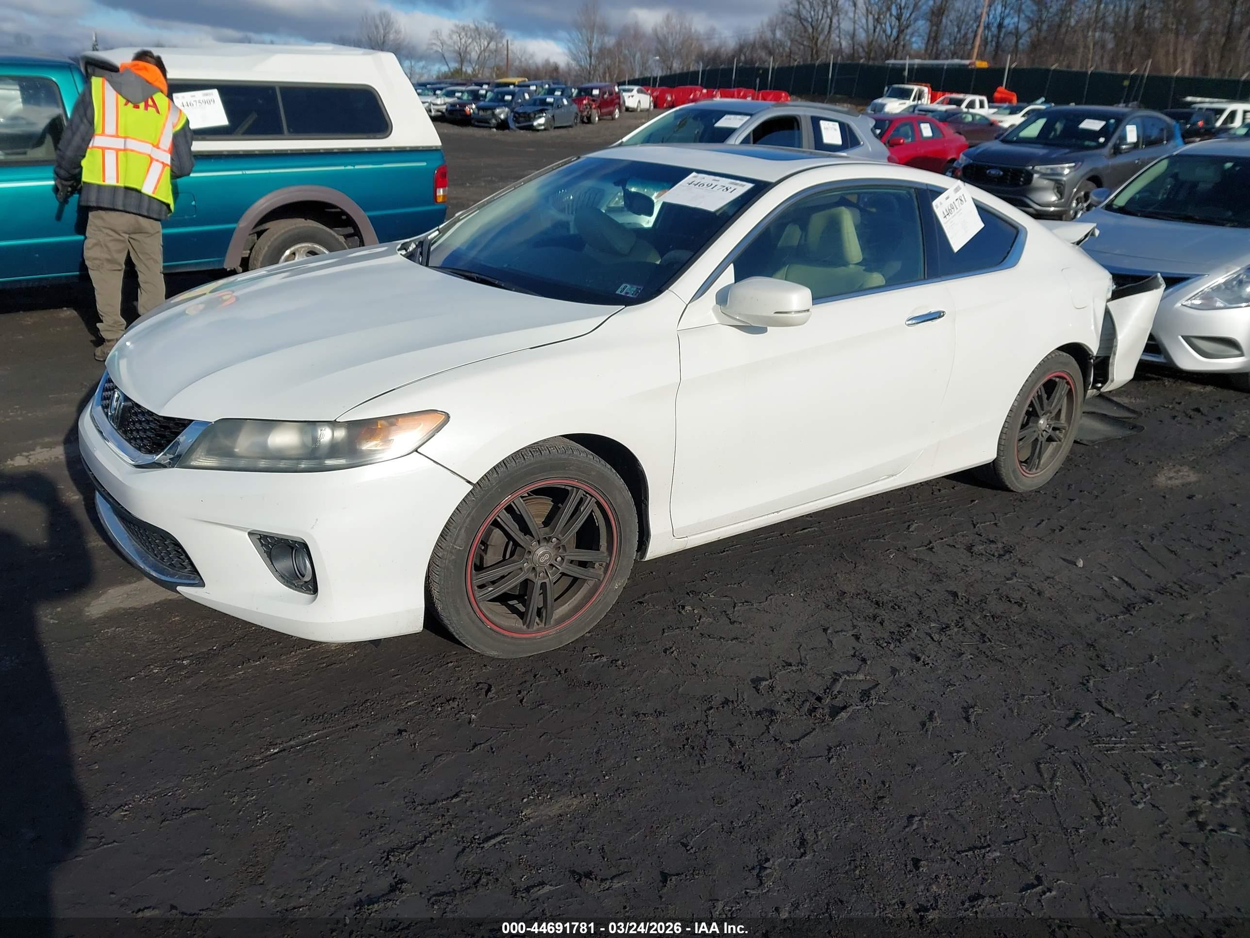 HONDA ACCORD image 2