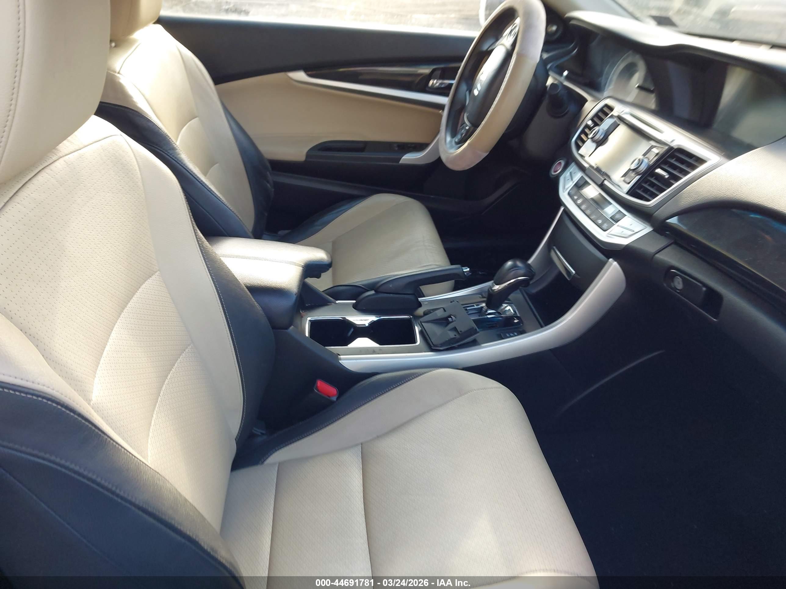 HONDA ACCORD image 5