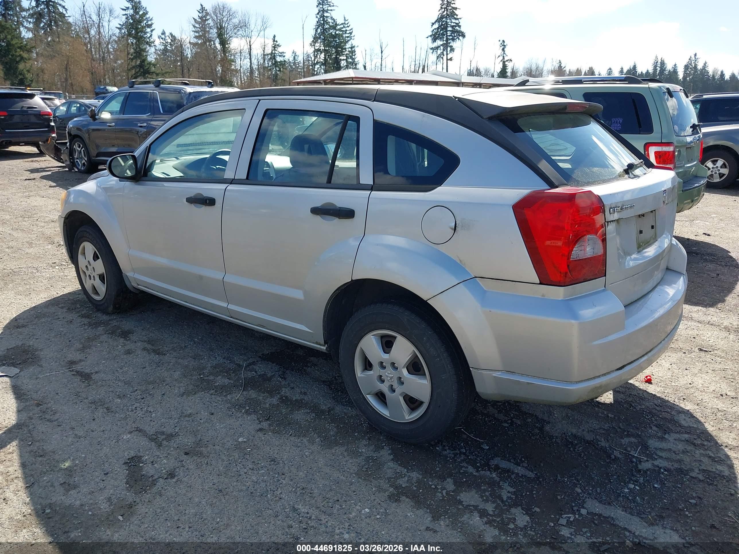 DODGE CALIBER image 3
