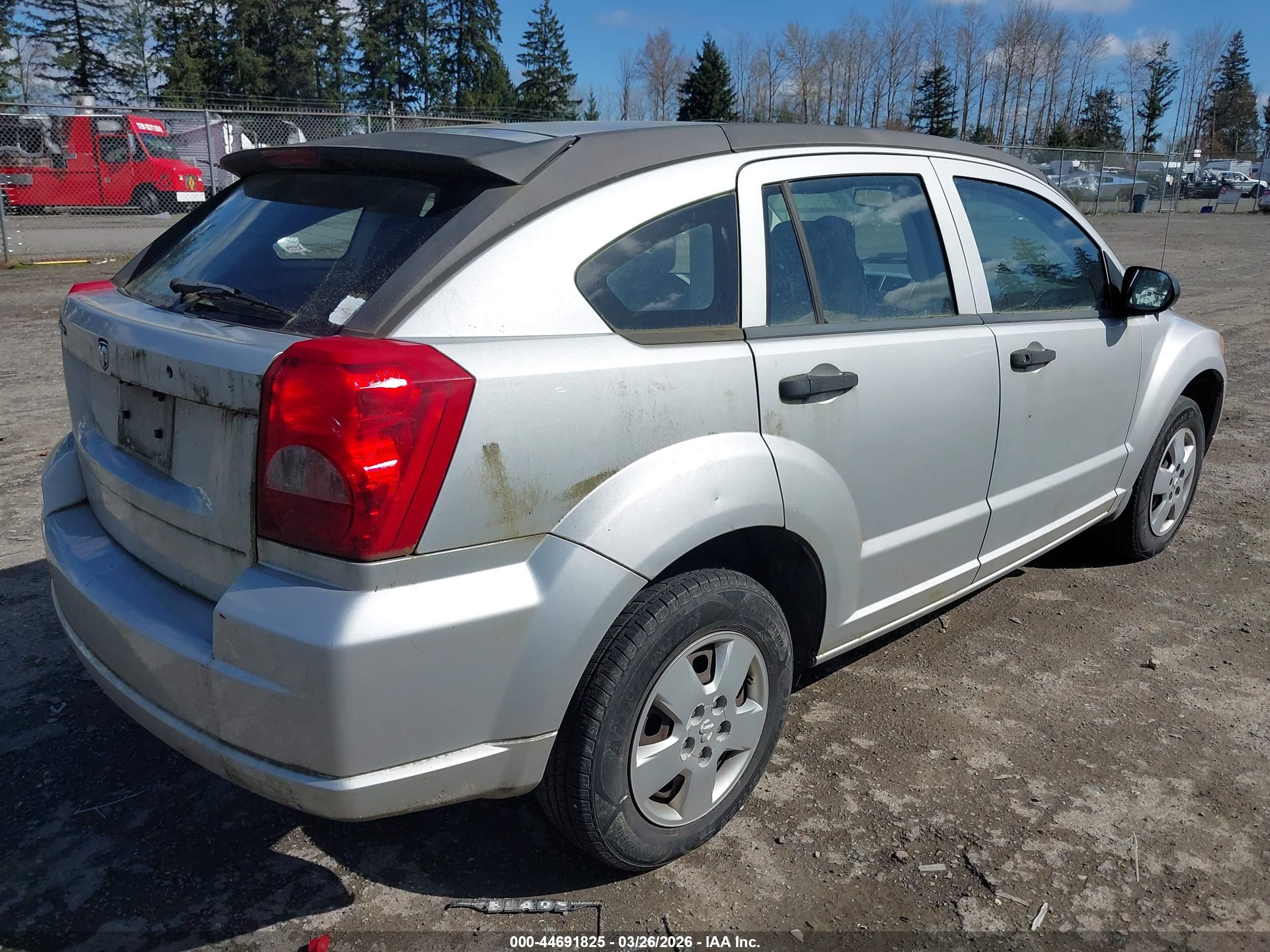 DODGE CALIBER image 4