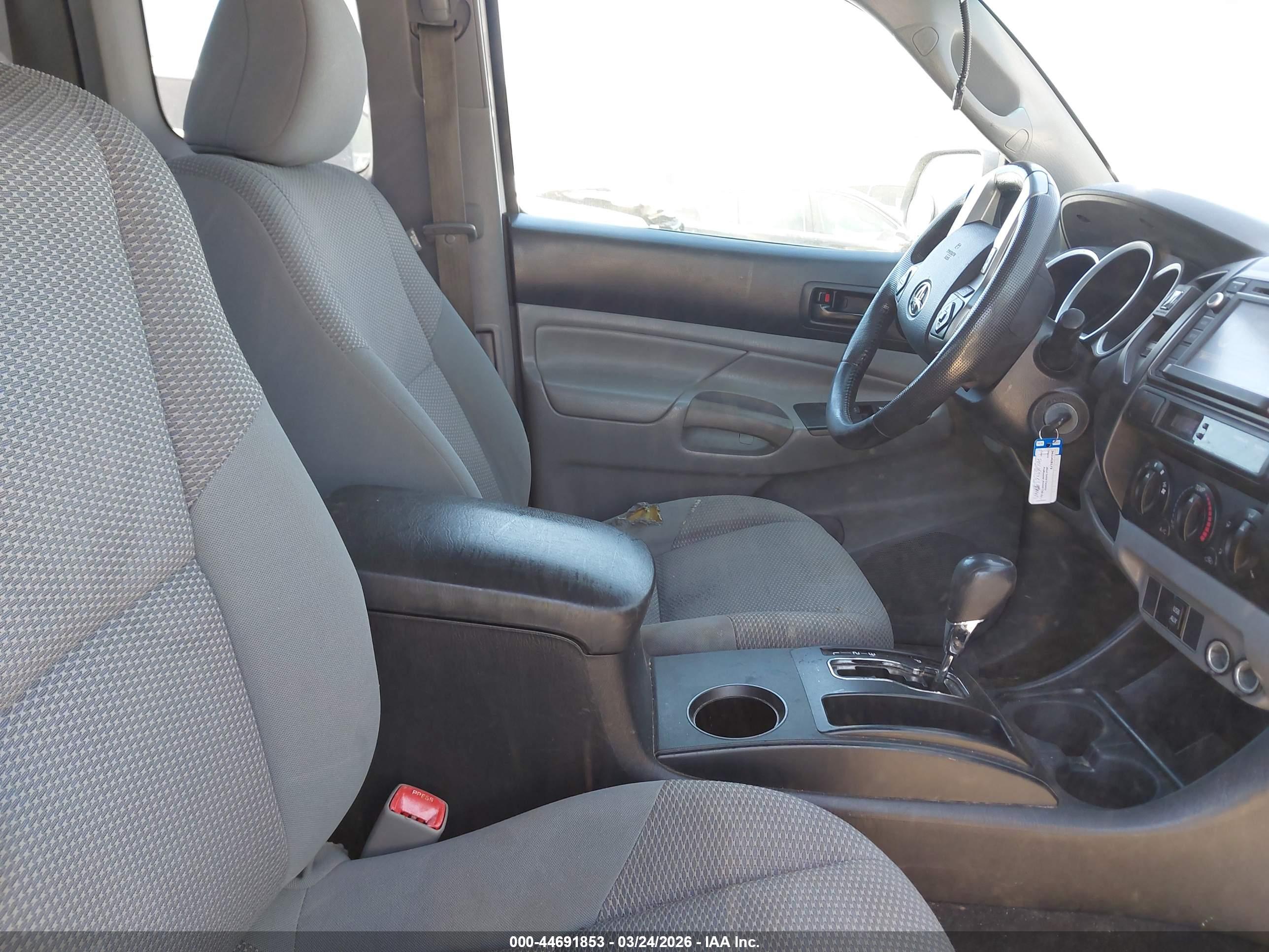 TOYOTA TACOMA image 5