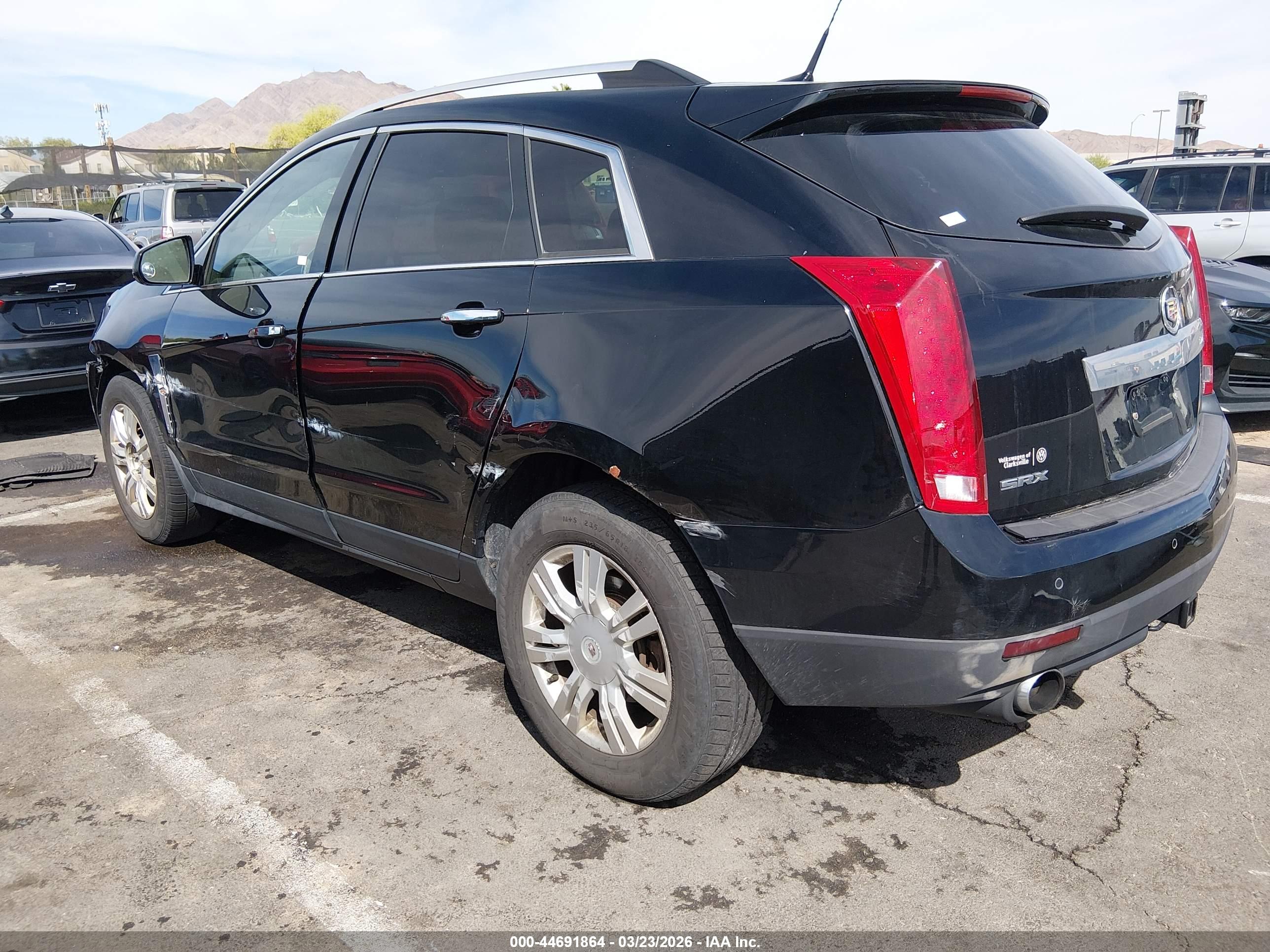 CADILLAC SRX image 3