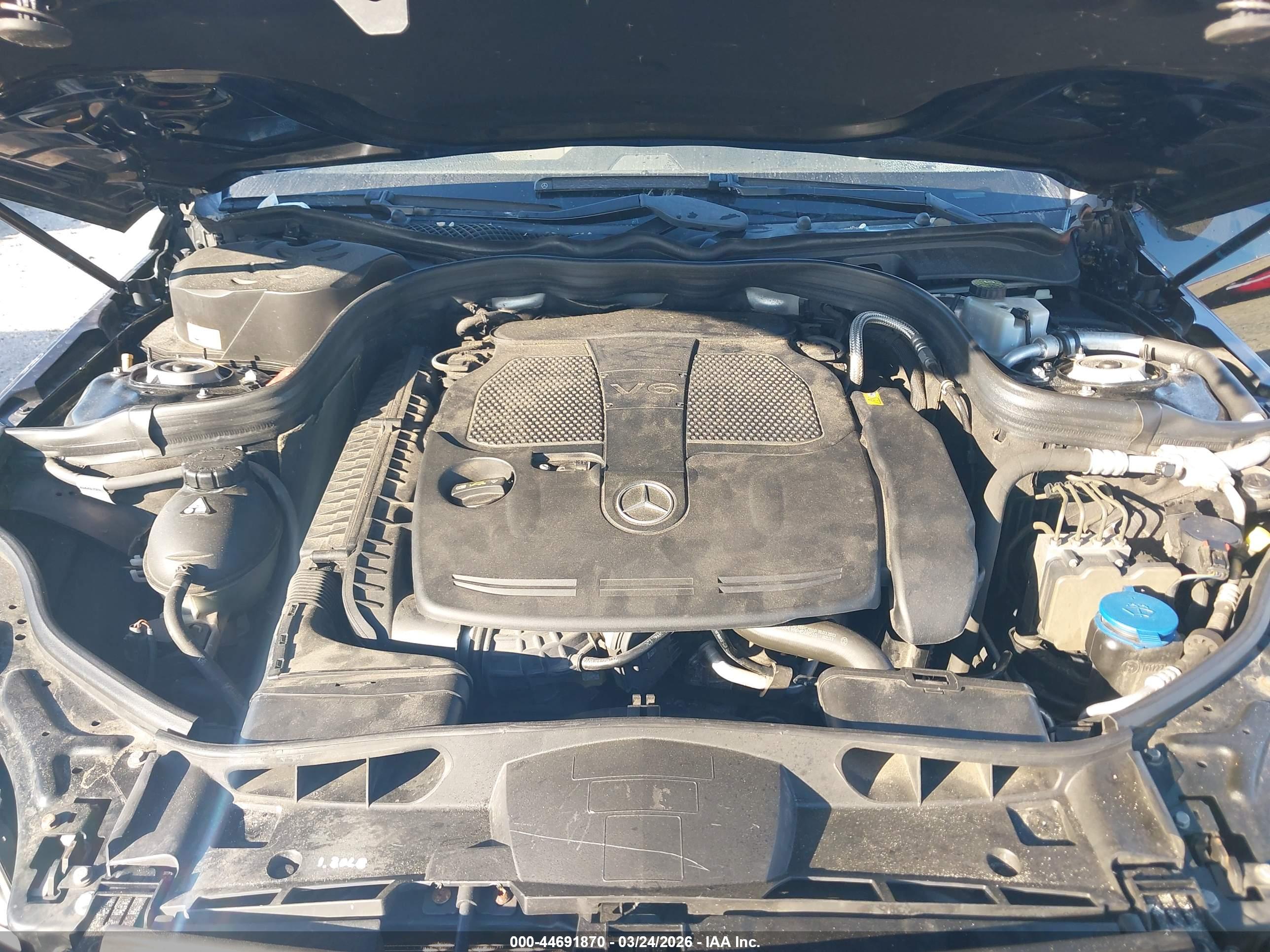 MERCEDES-BENZ E image 10
