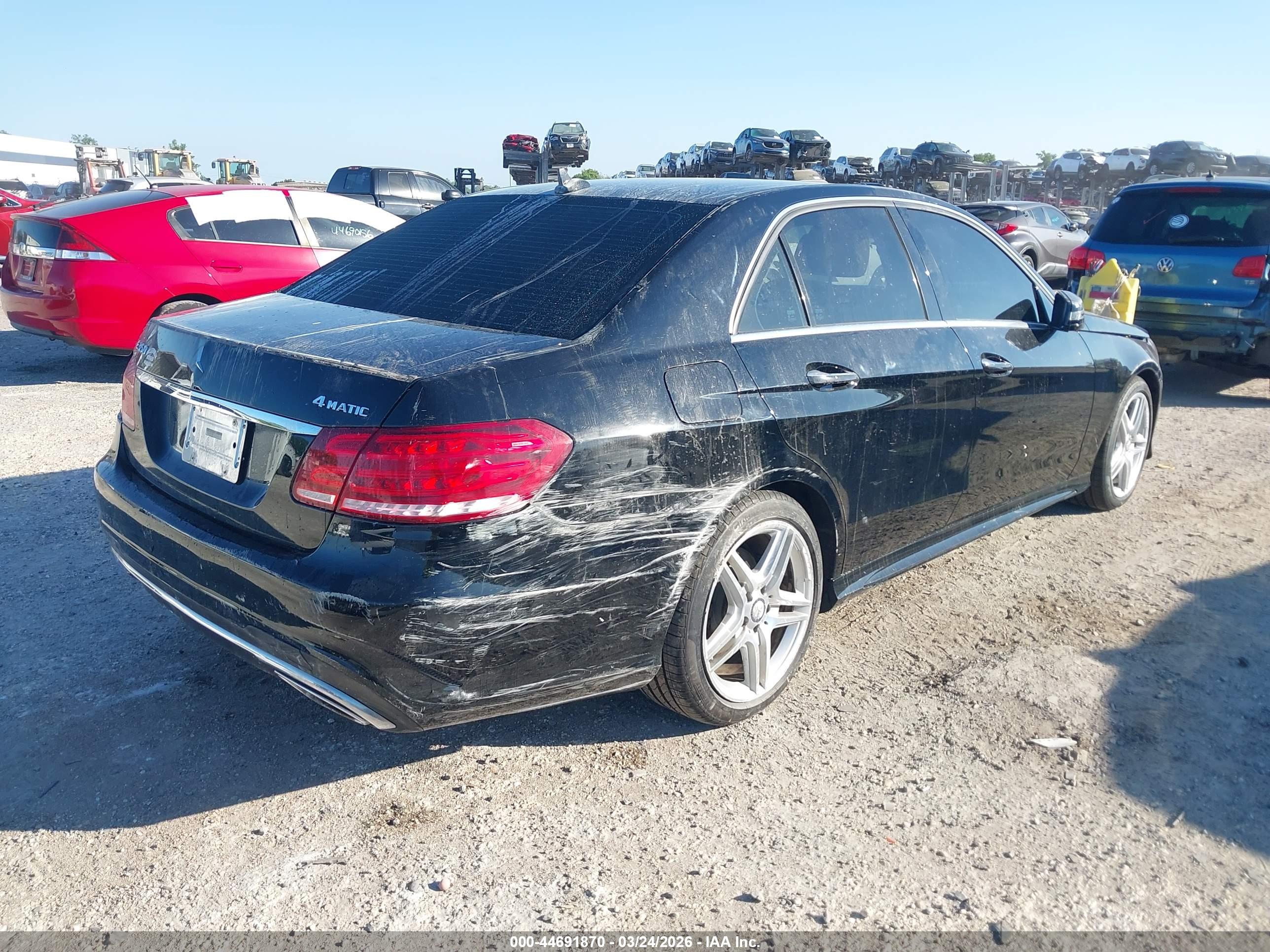 MERCEDES-BENZ E image 4