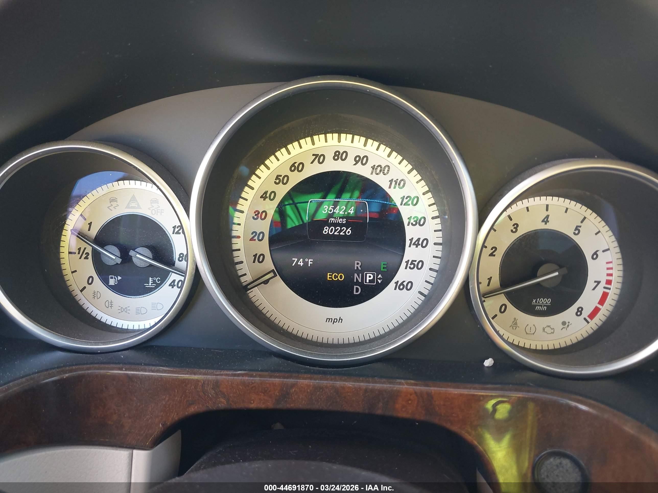 MERCEDES-BENZ E image 7