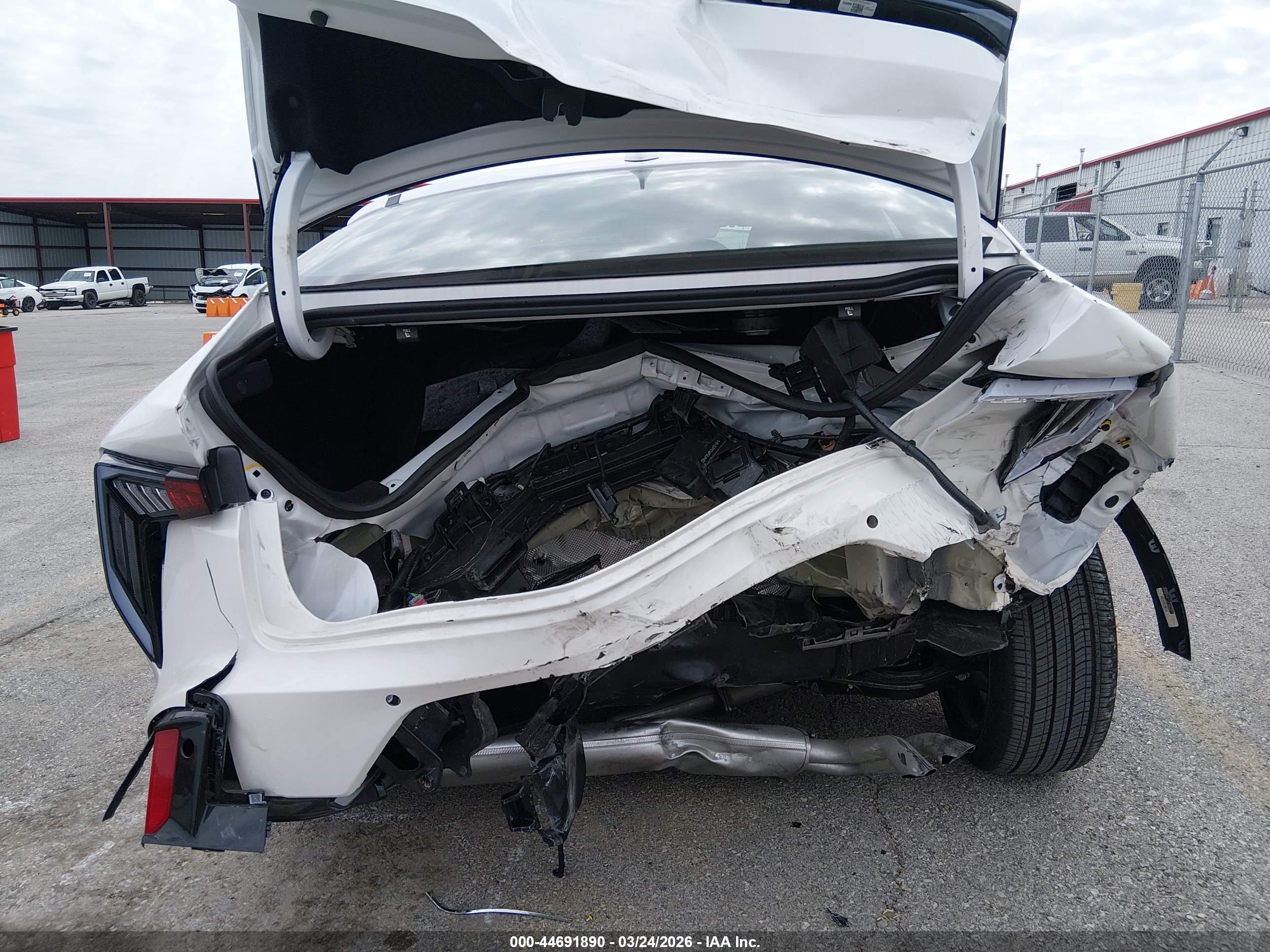 KIA K4 image 6