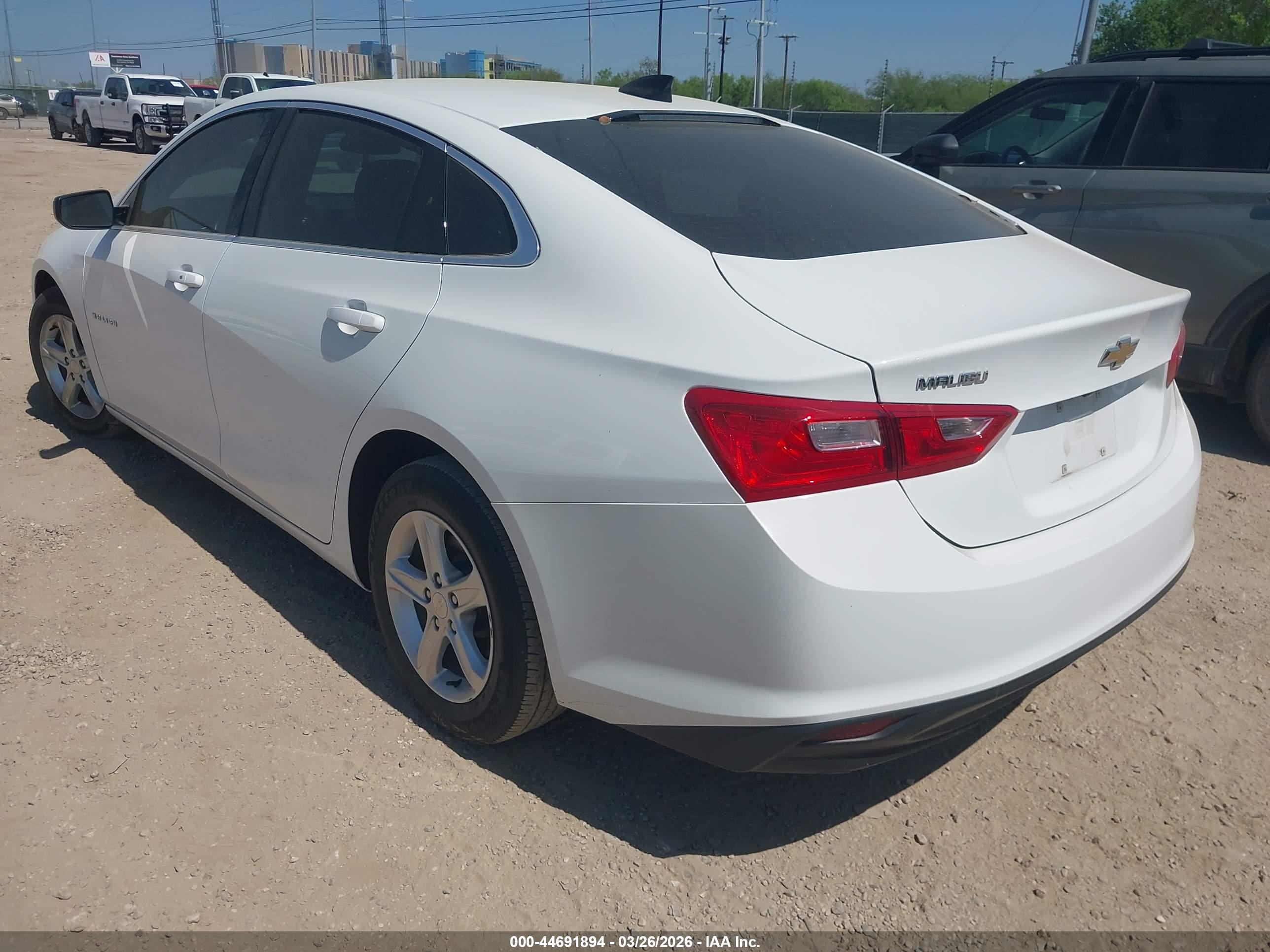 CHEVROLET MALIBU image 3