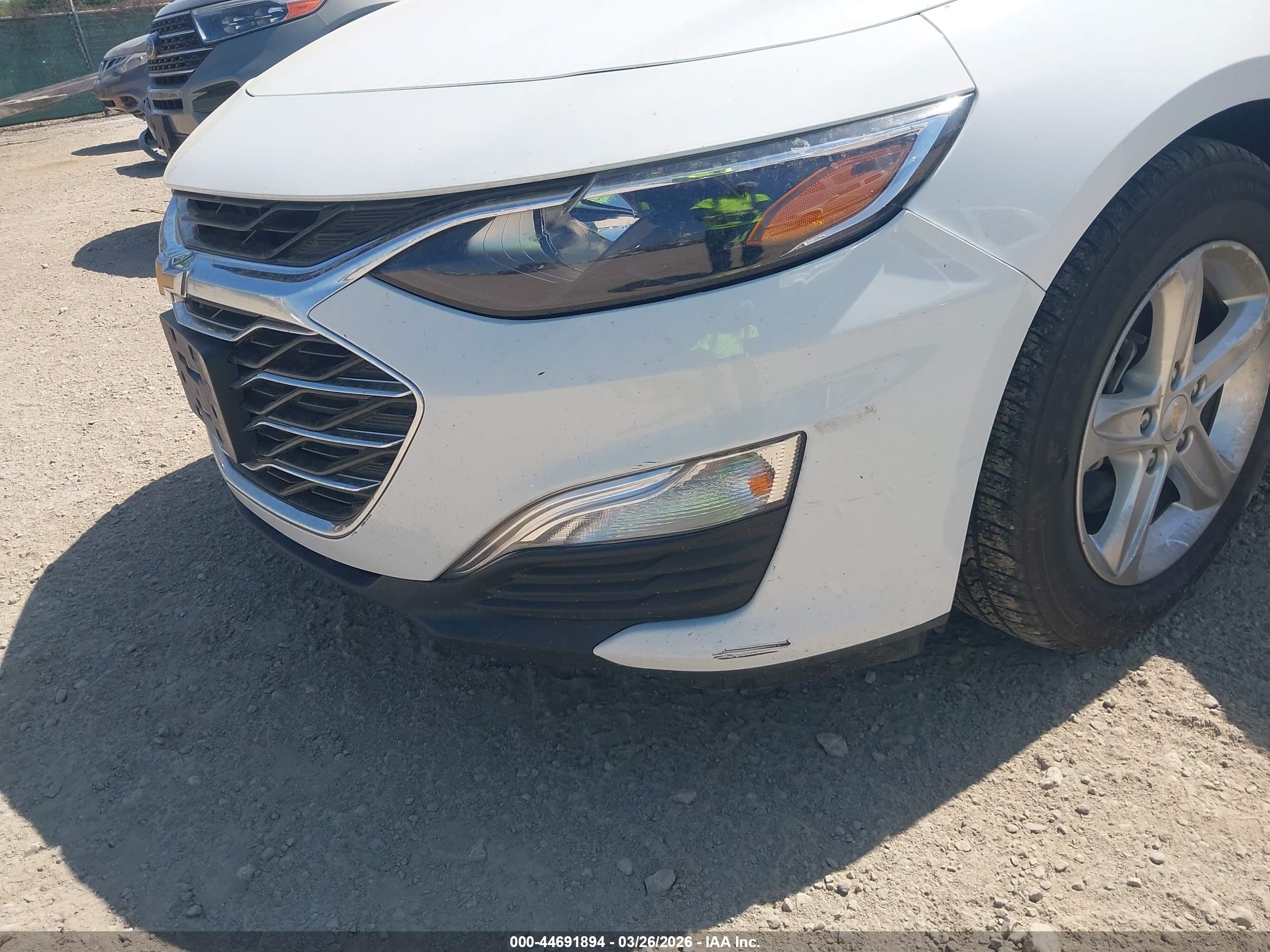 CHEVROLET MALIBU image 6
