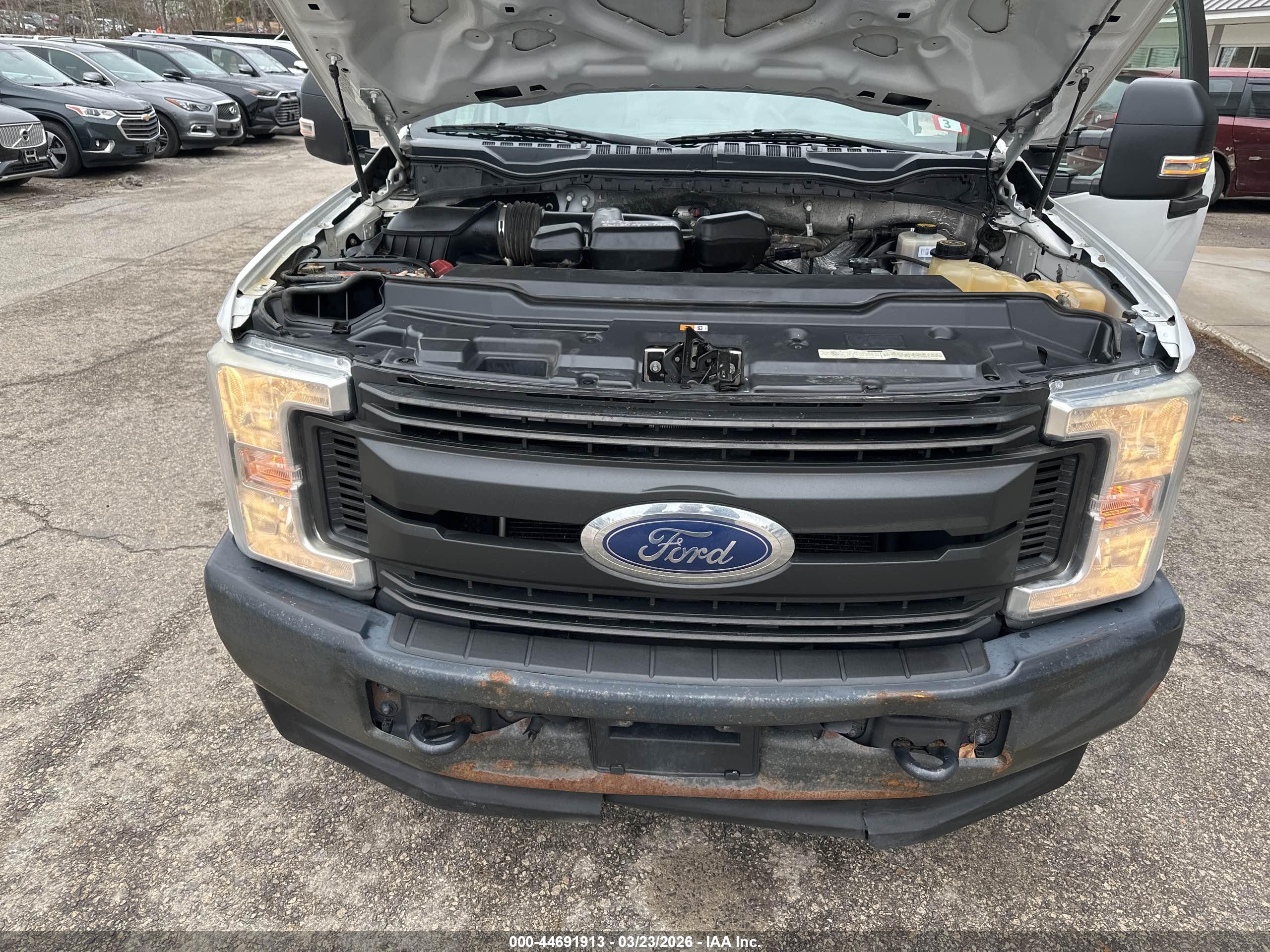 FORD F-250 image 10