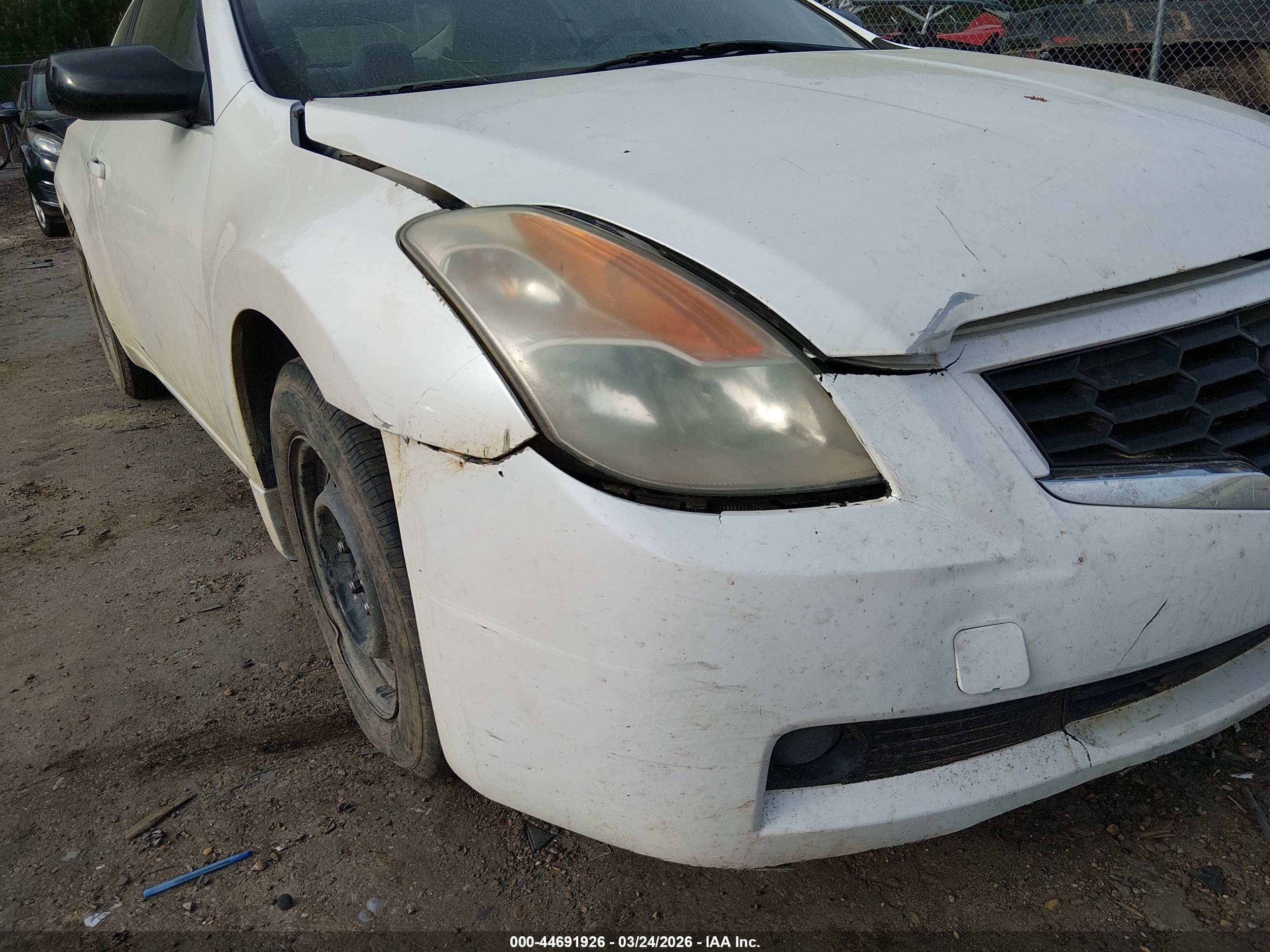 NISSAN ALTIMA image 6