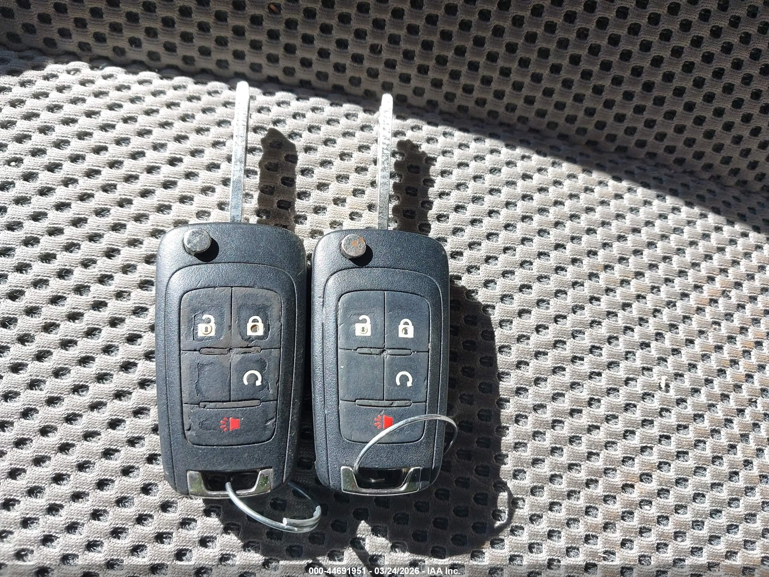 CHEVROLET EQUINOX image 11