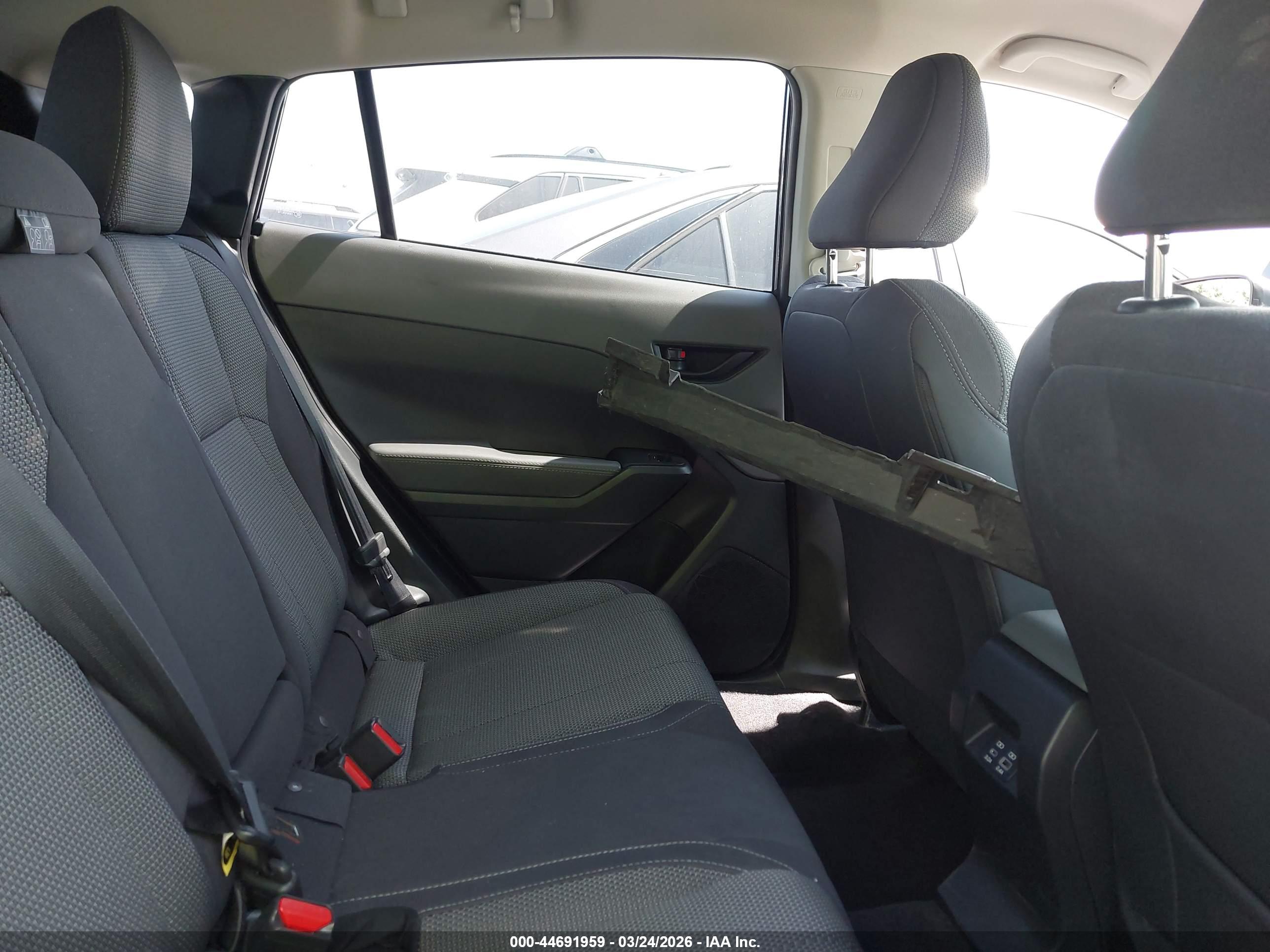 SUBARU CROSSTREK image 8