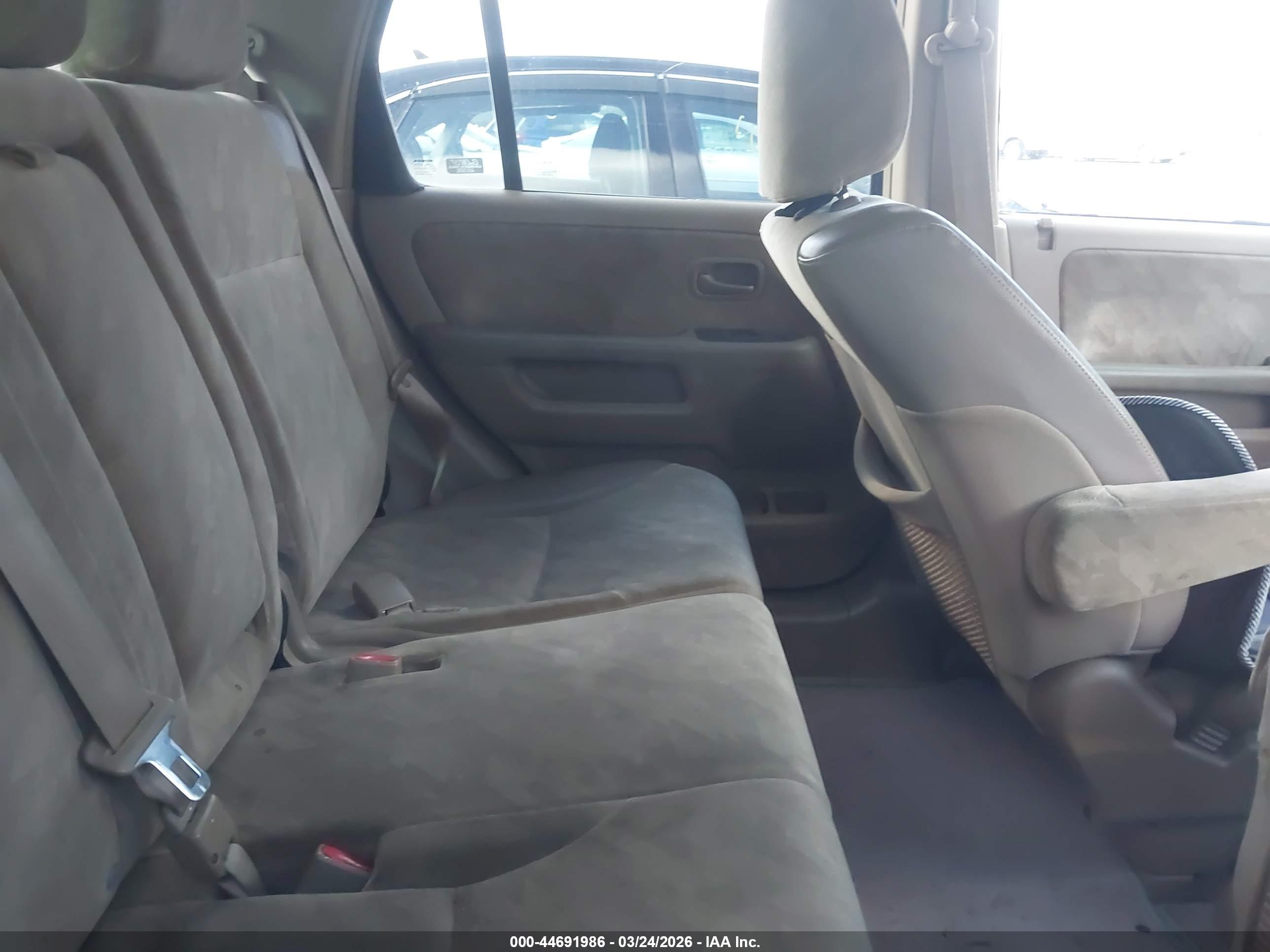 HONDA CR-V image 8