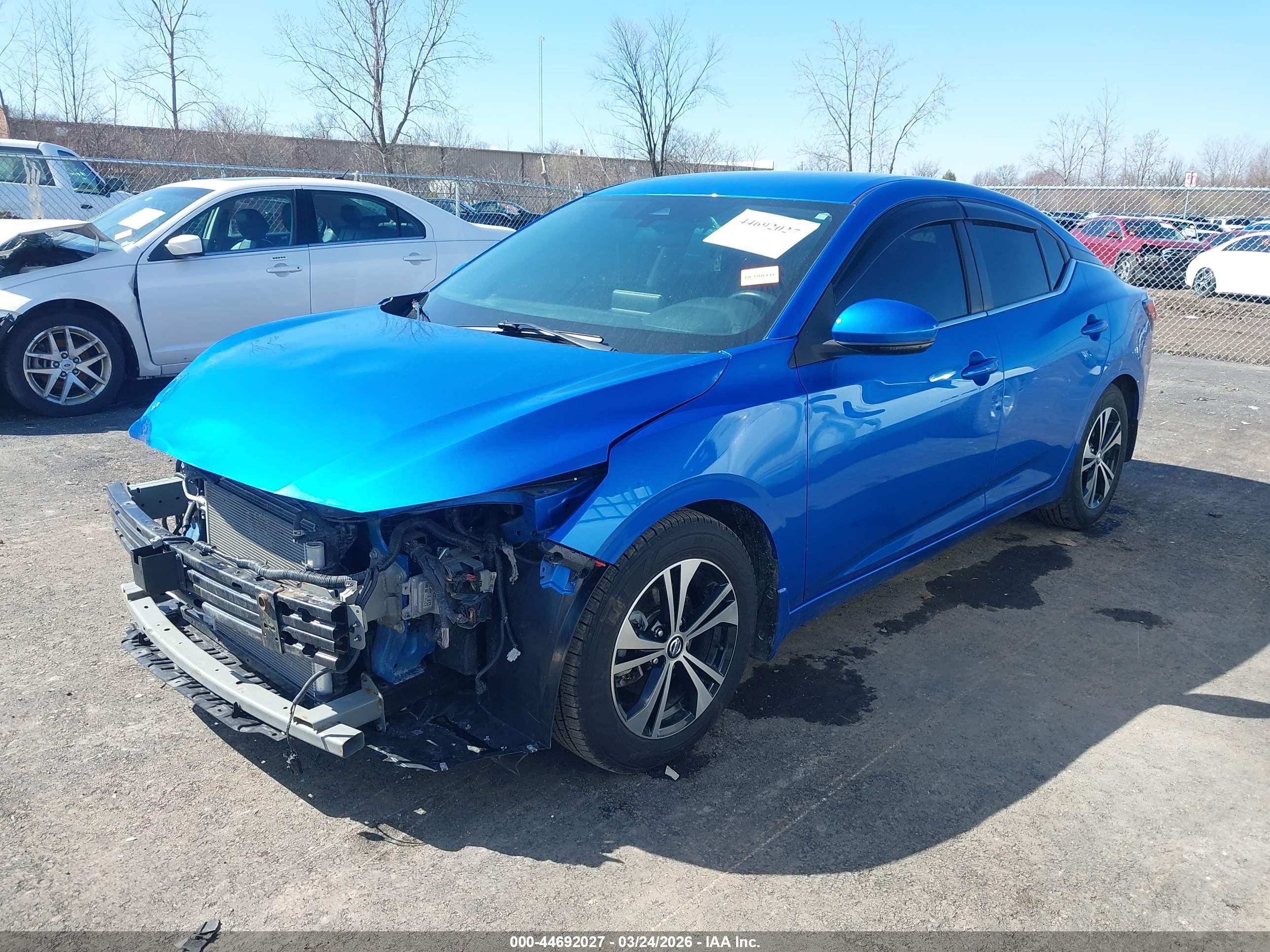 NISSAN SENTRA image 2