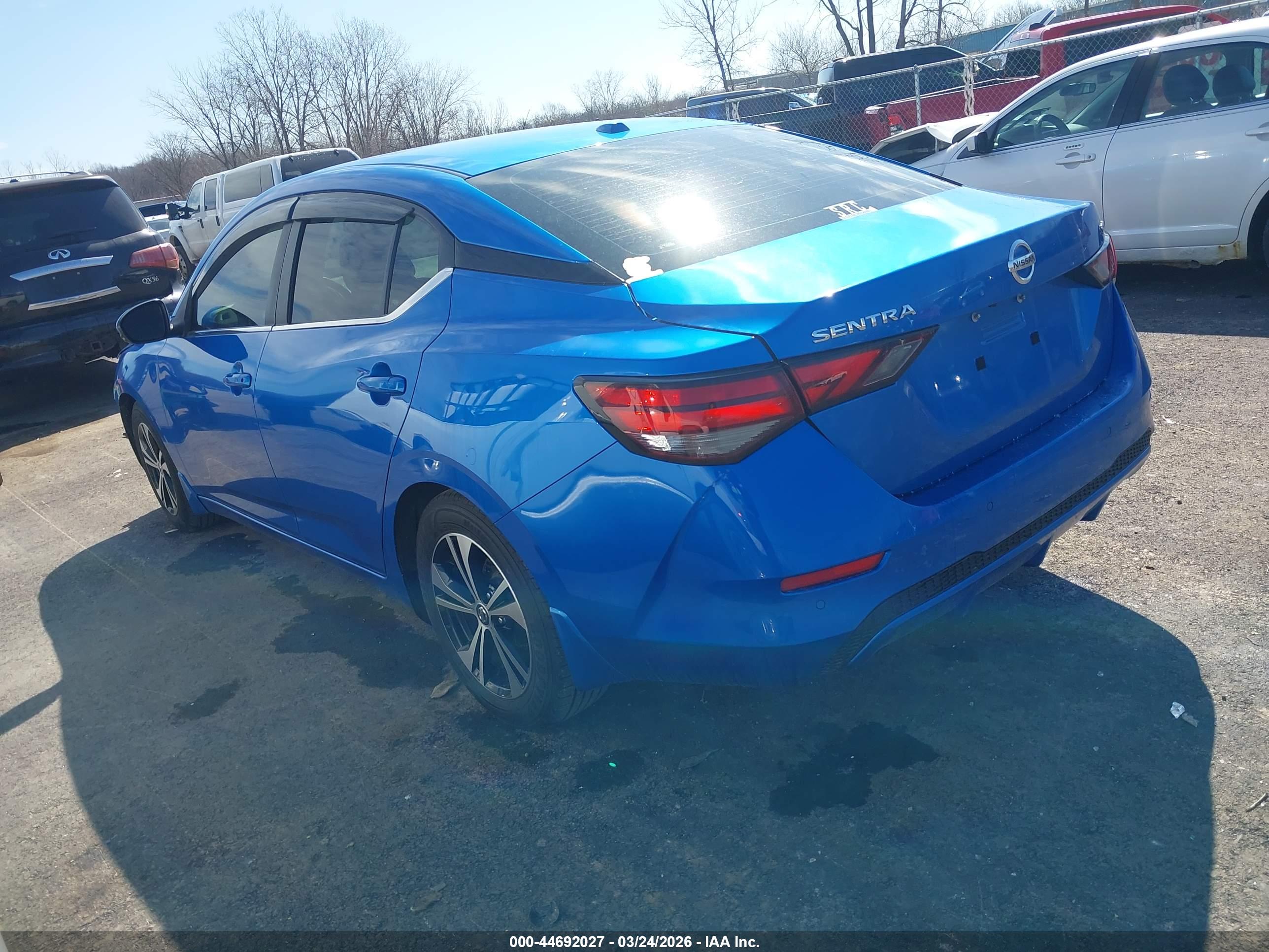 NISSAN SENTRA image 3