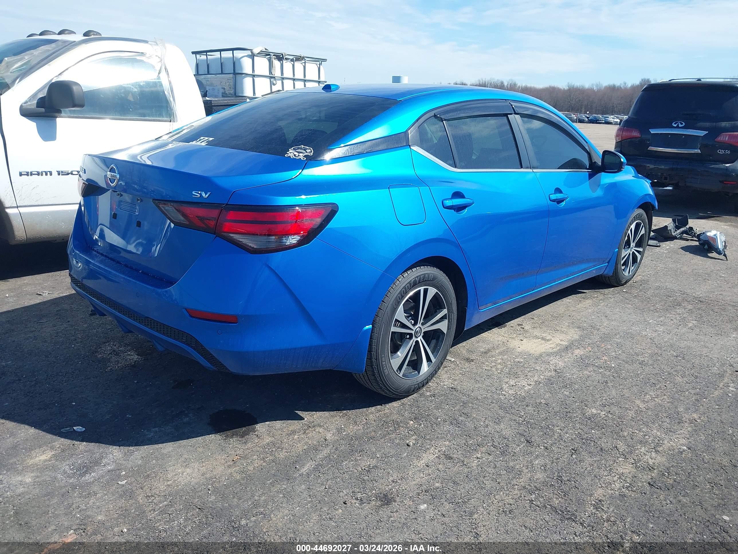 NISSAN SENTRA image 4