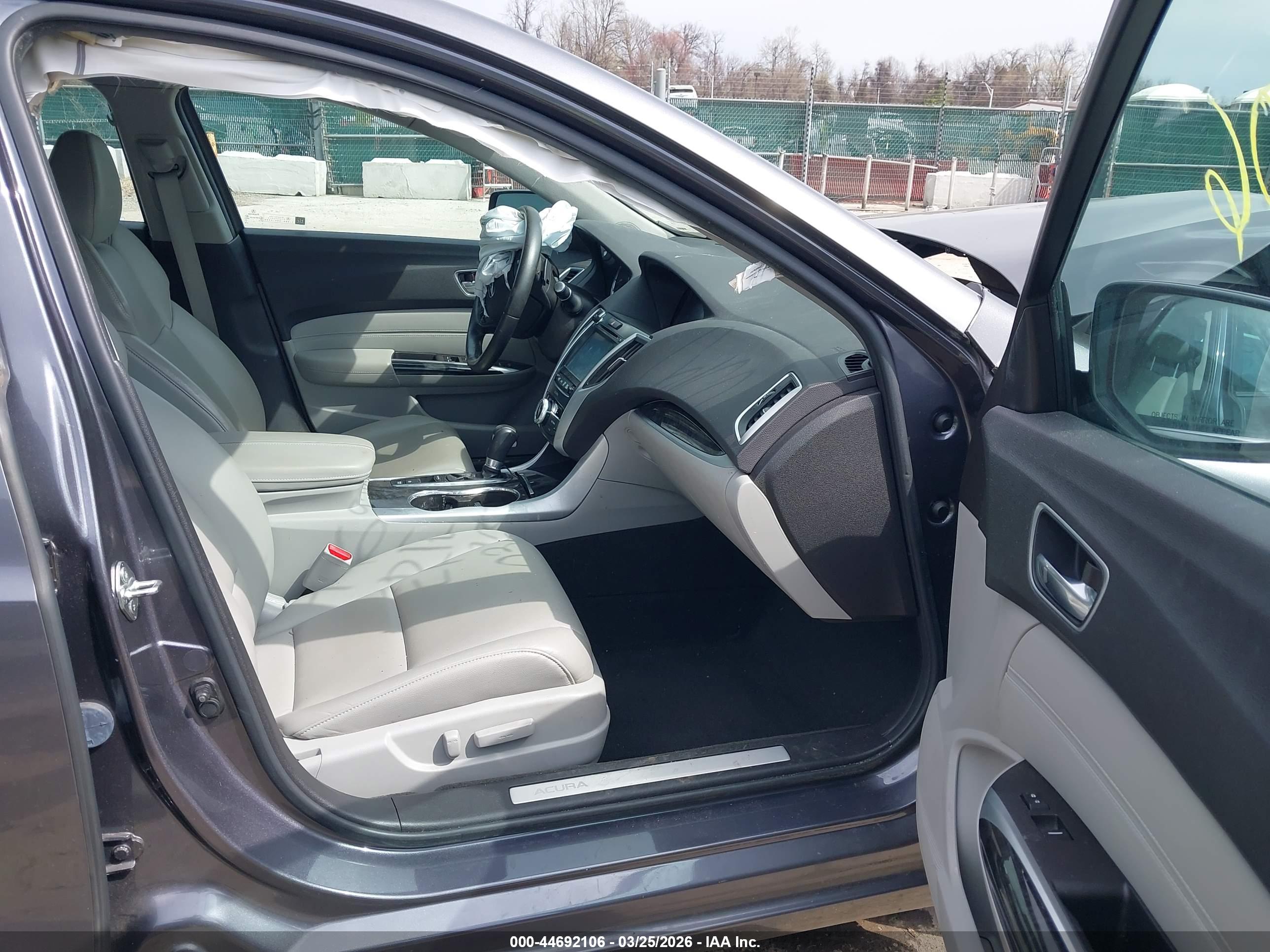 ACURA TLX image 5