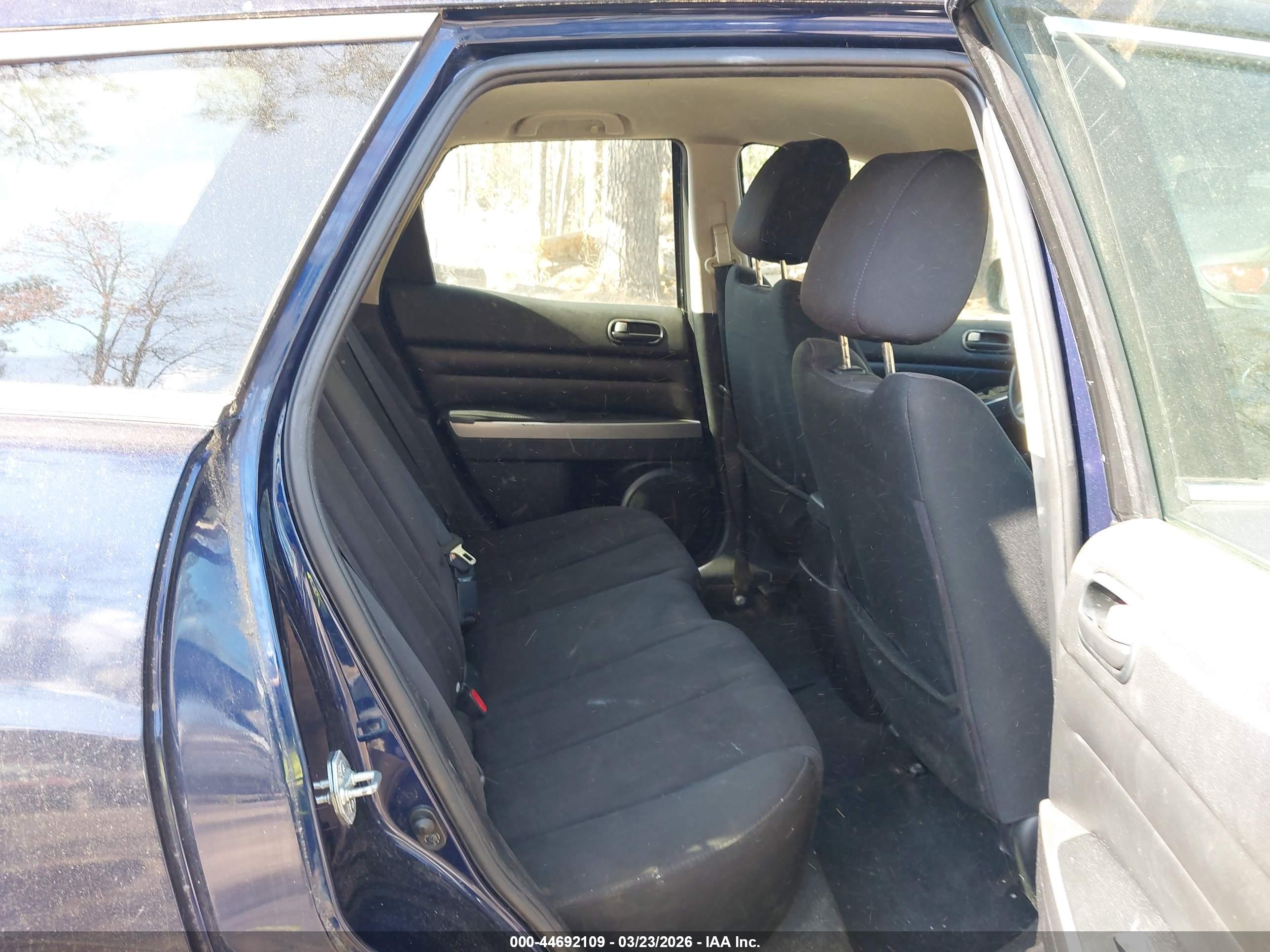 MAZDA CX-7 image 8