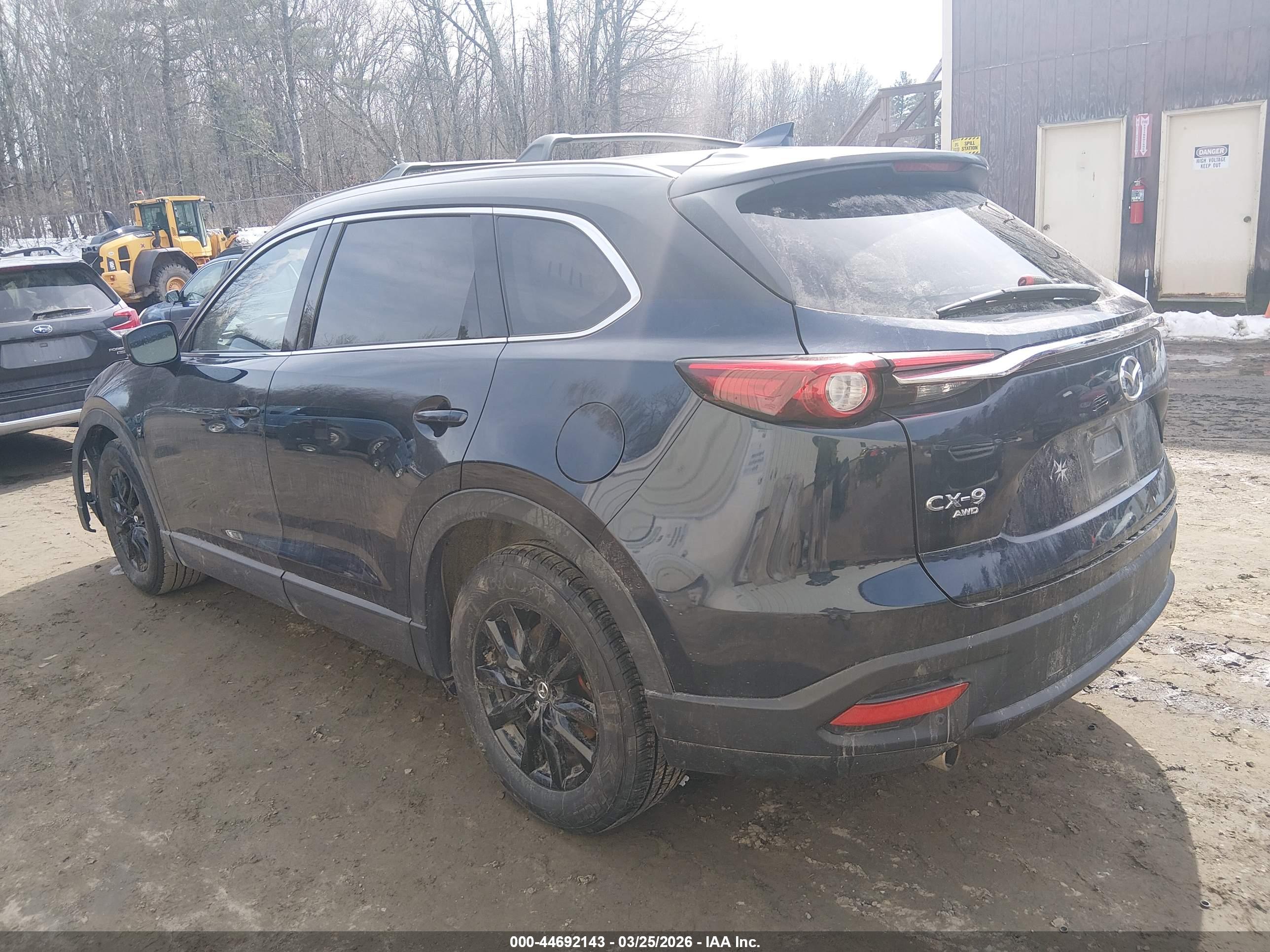 MAZDA CX-9 image 3