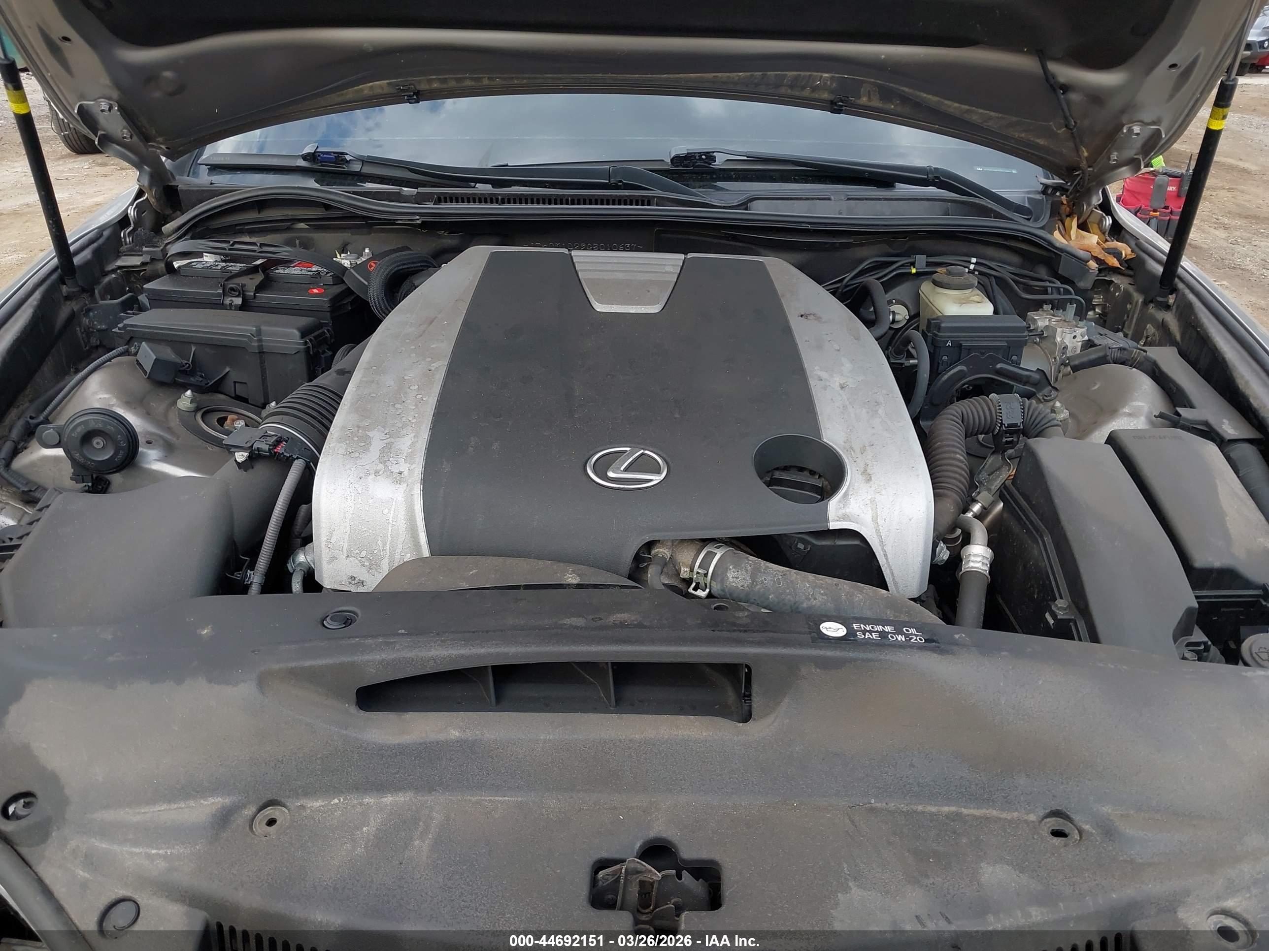 LEXUS IS image 10