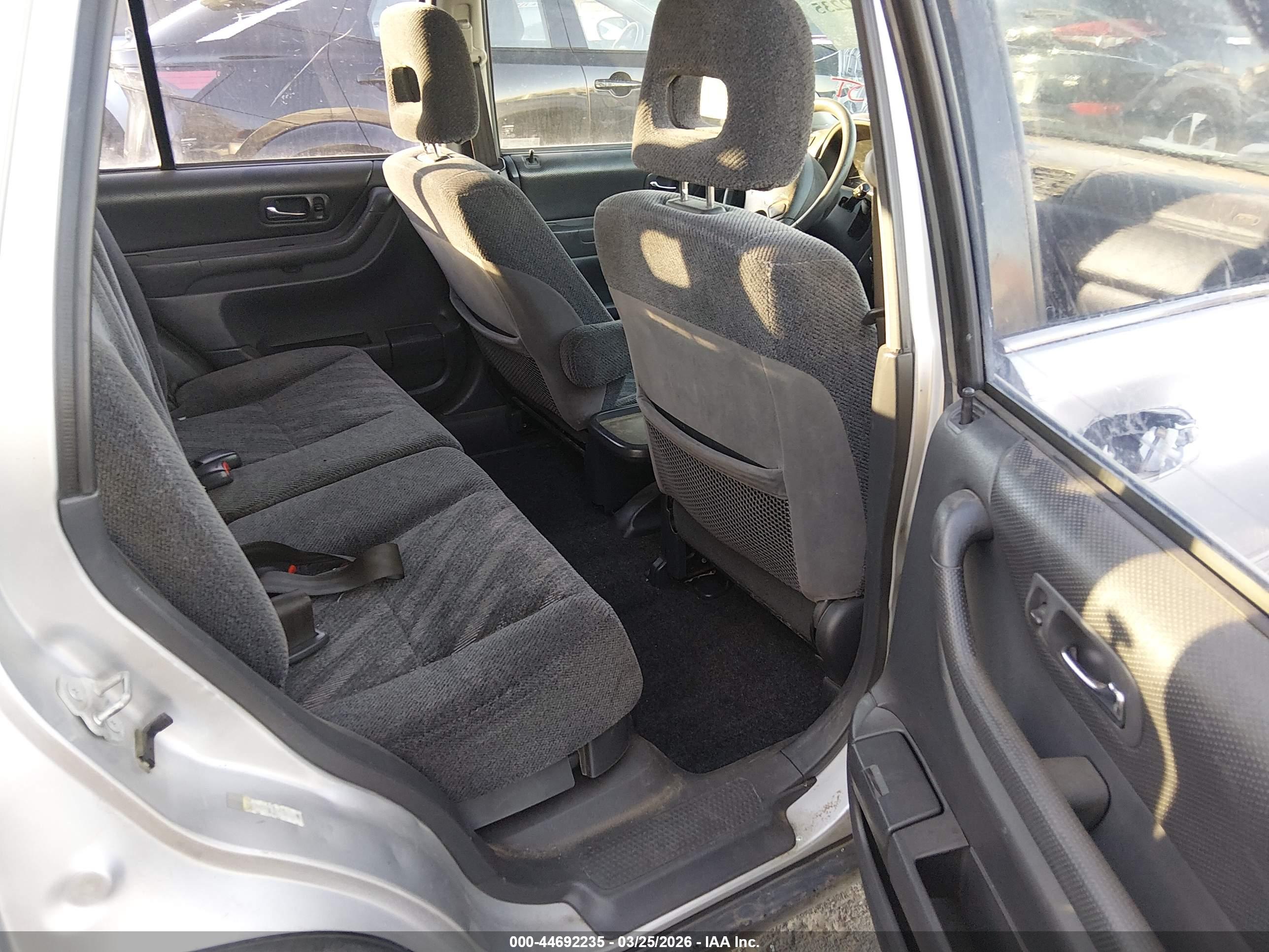 HONDA CR-V image 8