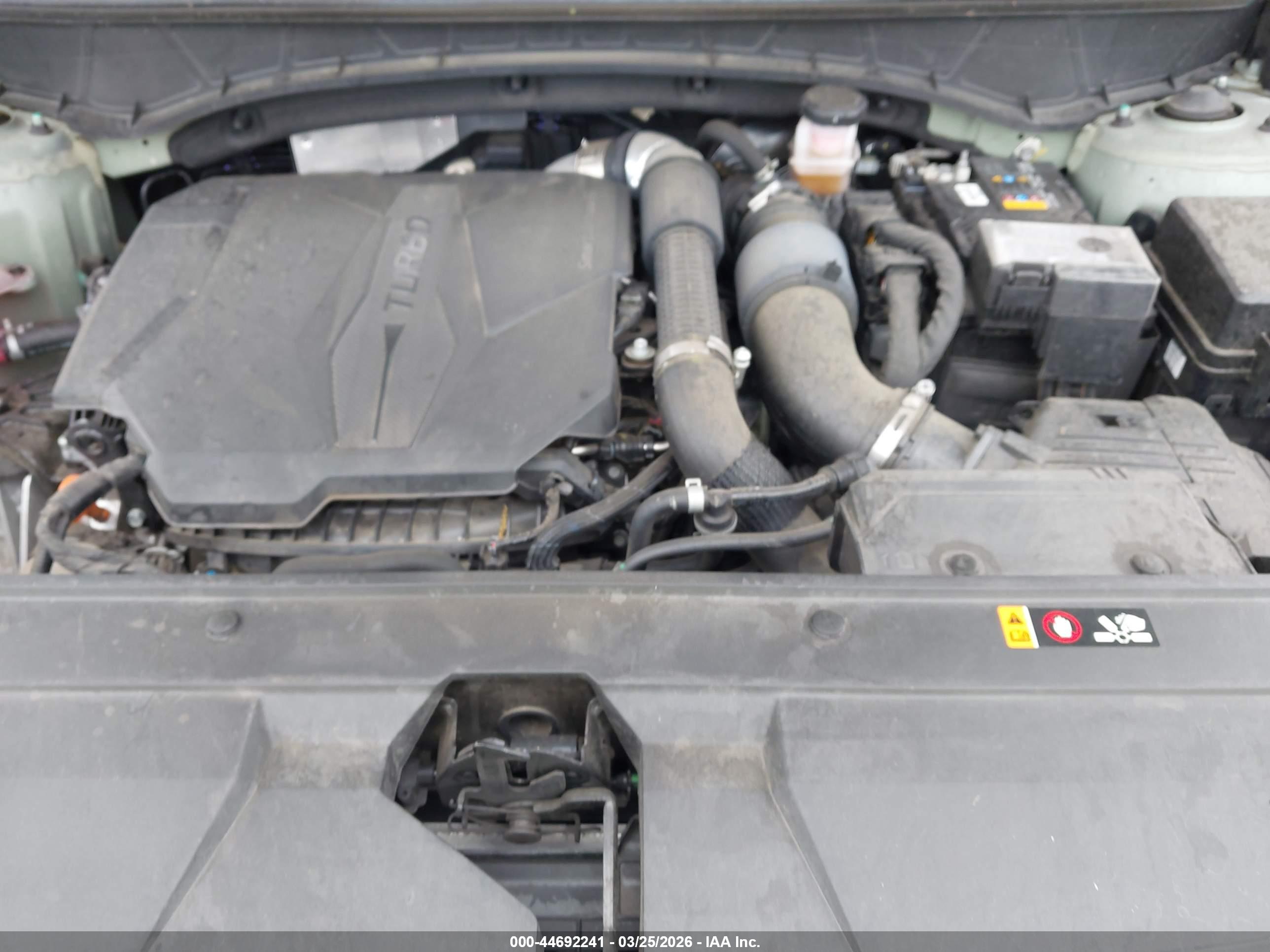 HYUNDAI SANTA image 10