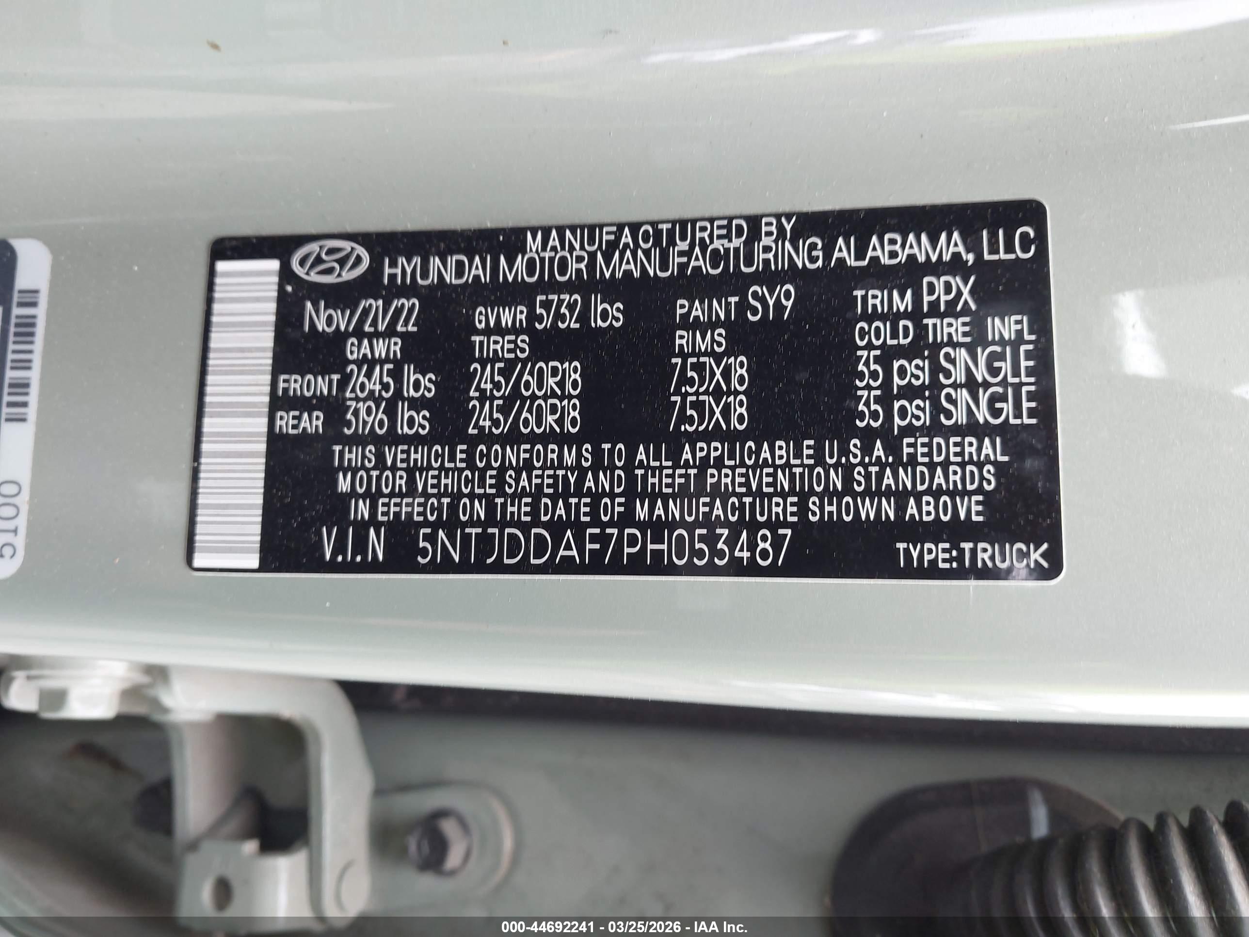 HYUNDAI SANTA image 9