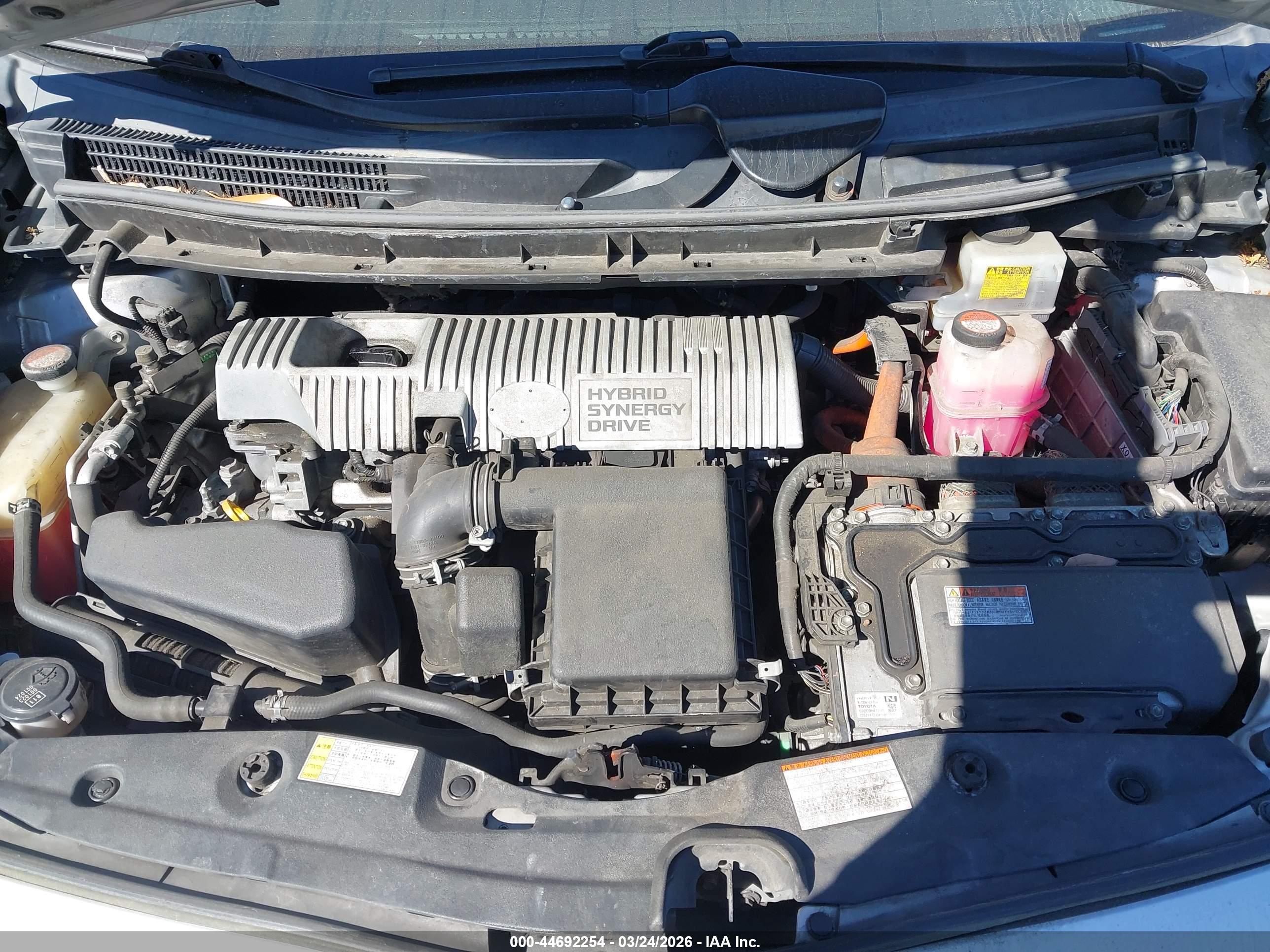 TOYOTA PRIUS image 10